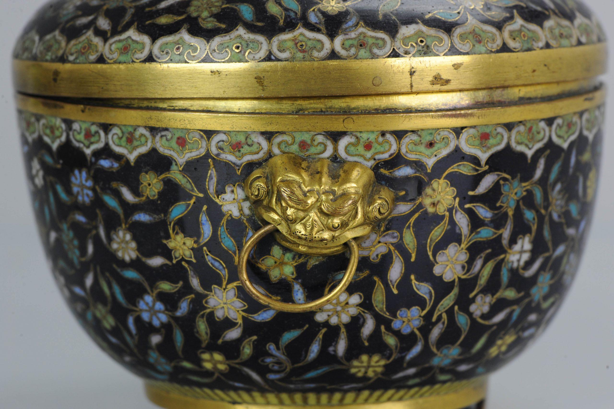 Antique Chinese Bronze Cloisonné Lidded Kamcheng SE Asia market B For Sale 12