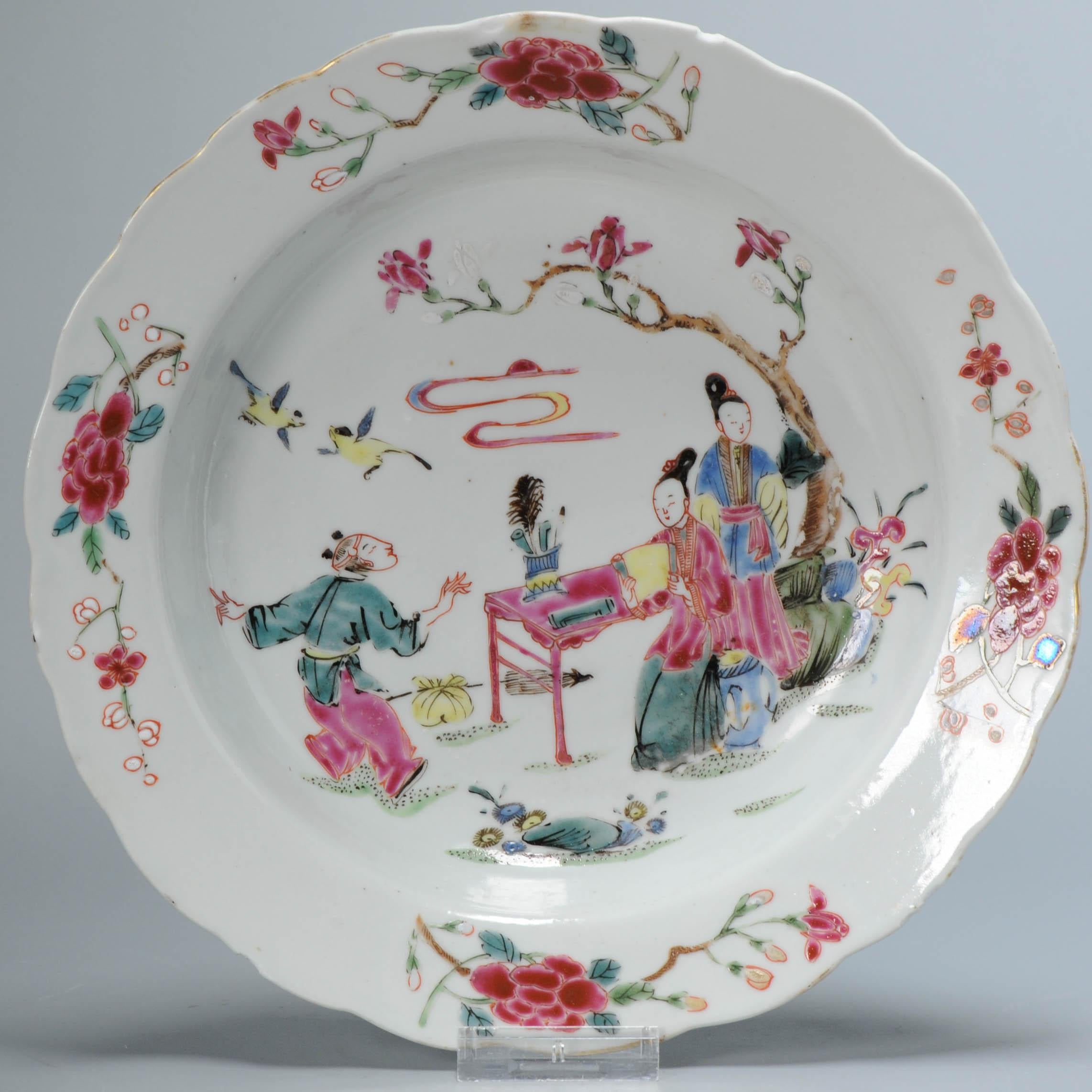 Qing Antique Chinese 18C Famille Rose Figural Lady Plate Yongzheng/Early Qianlong For Sale