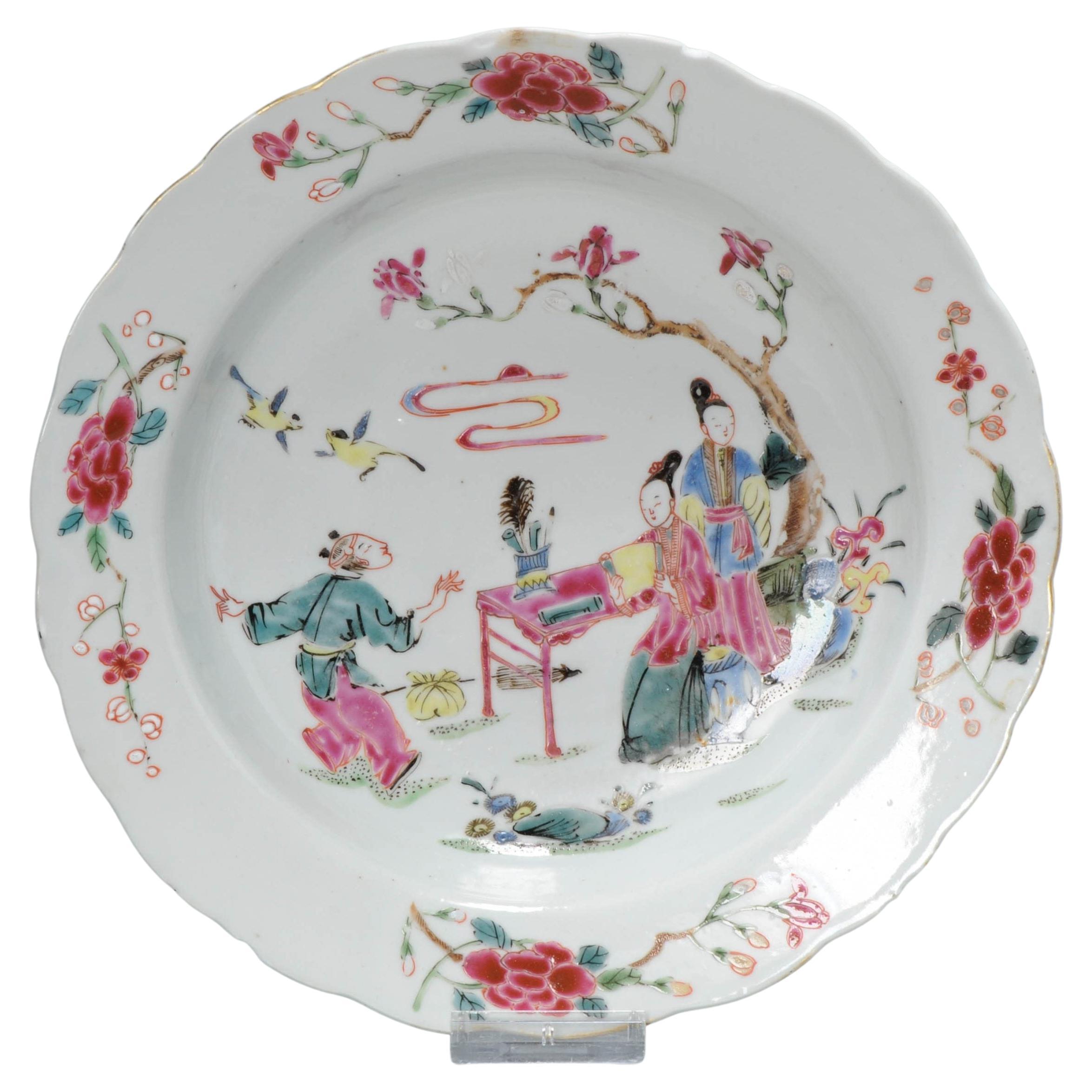 Ancienne assiette chinoise de dame figurative Famille Rose 18C Yongzheng/Early Qianlong