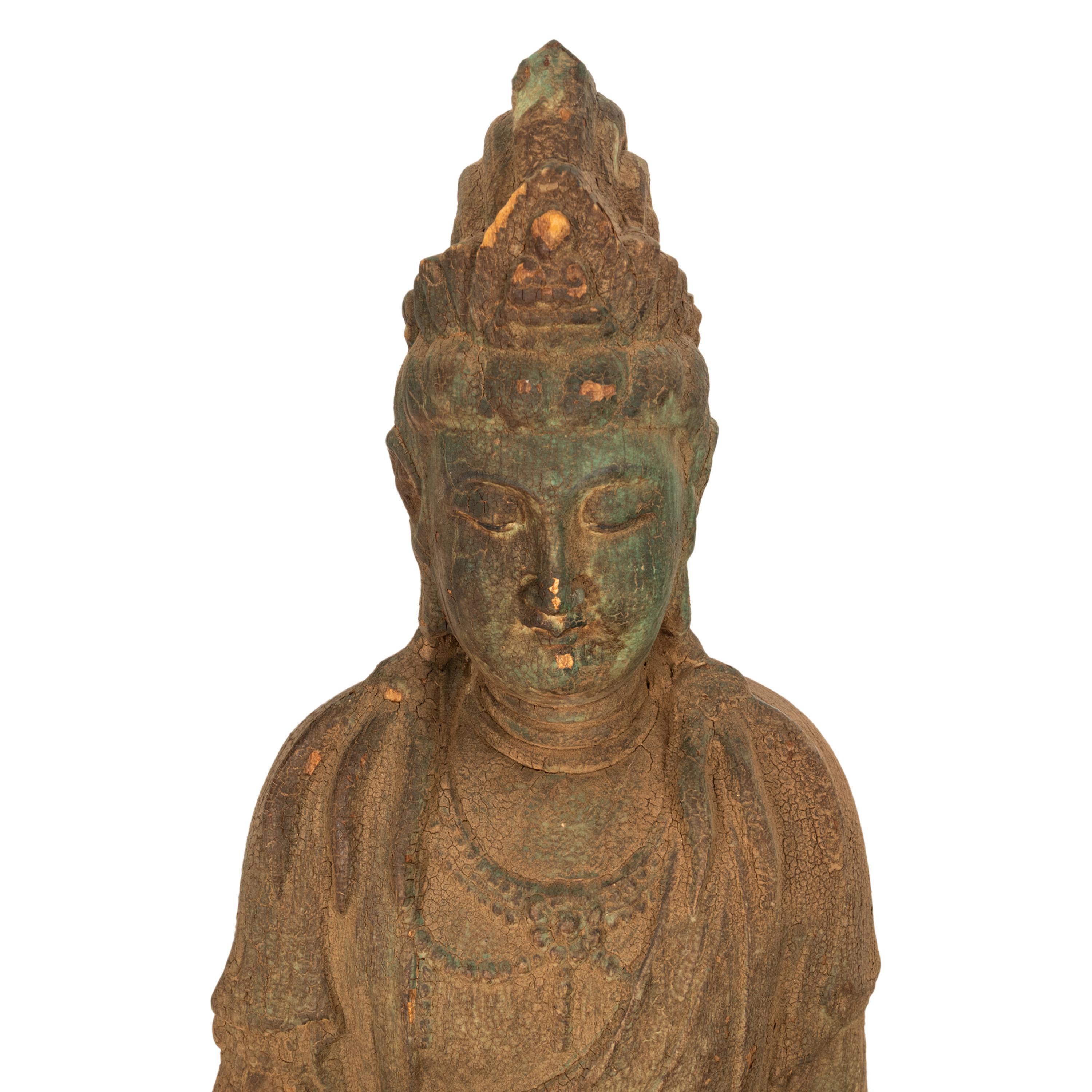 Antigua Estatua China del Siglo XVIII de la Dinastía Qing Gaunyin Bodhisattva de Madera Tallada en venta 7