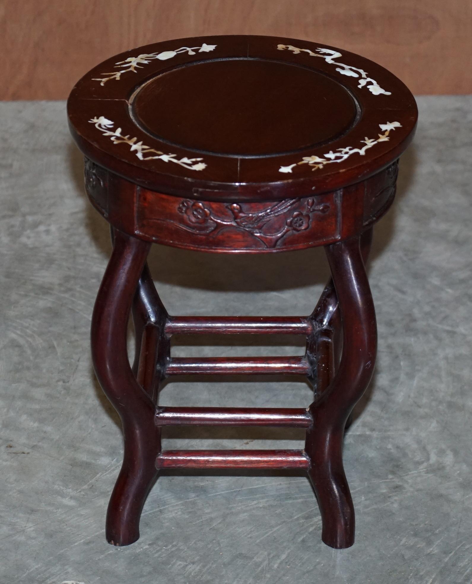 Chinese Republic Circa 1930's Hardwood Mother of Pearl Inlaid Table & Stools For Sale 8