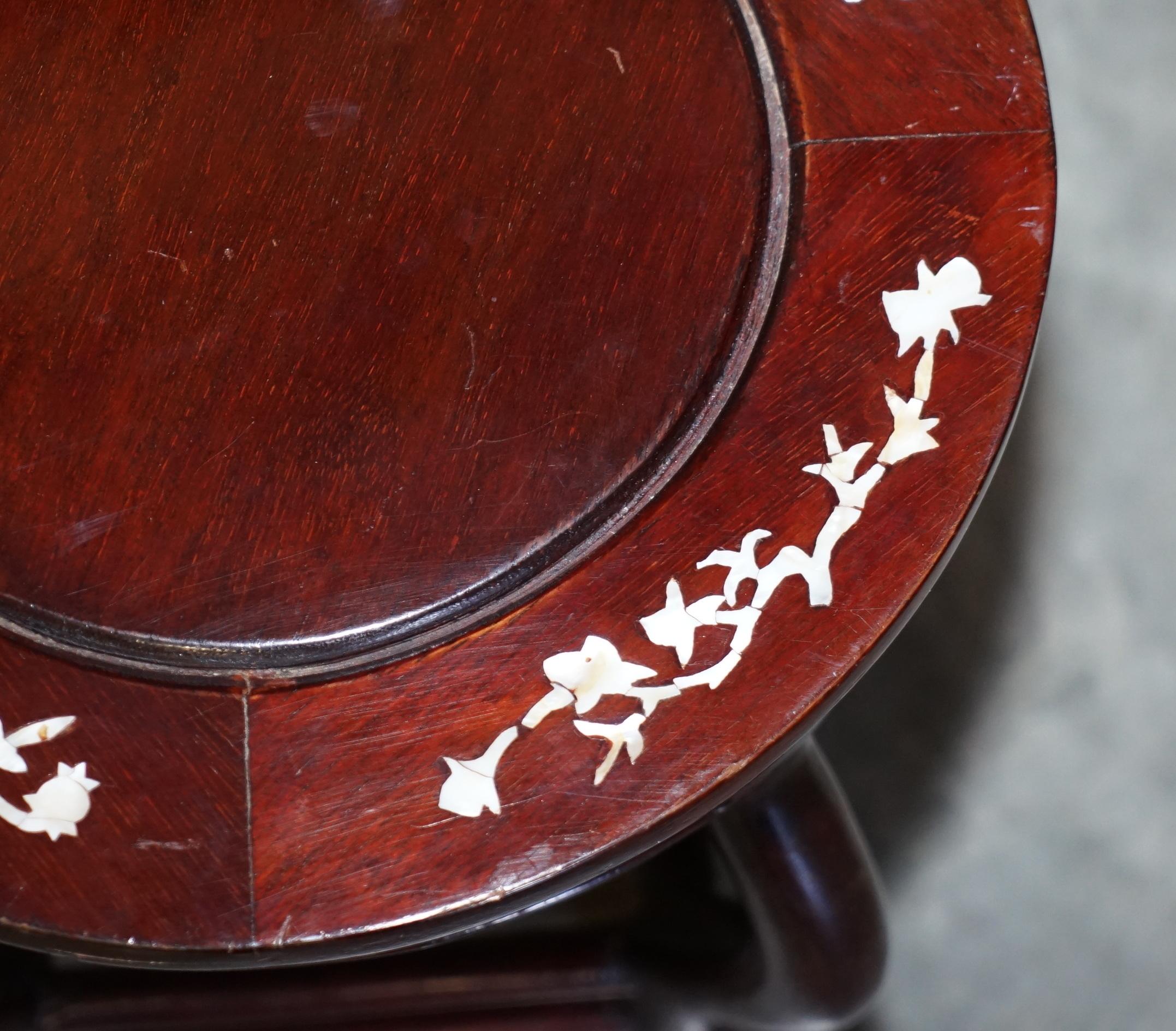 Chinese Republic Circa 1930's Hardwood Mother of Pearl Inlaid Table & Stools For Sale 11