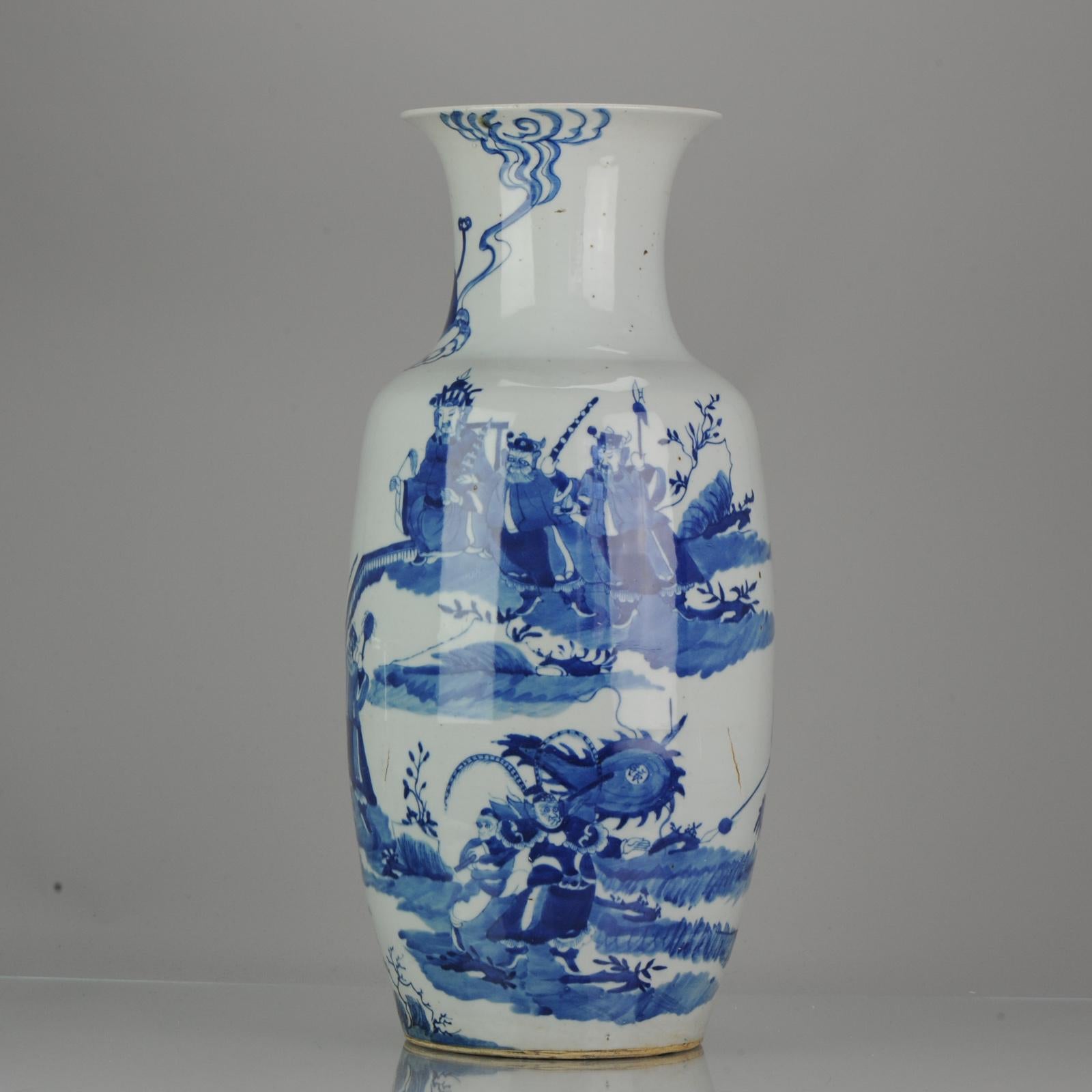 Antique Chinese 19th Century Baluster Vase Scene of the Heibai Wuchang In Good Condition In Amsterdam, Noord Holland