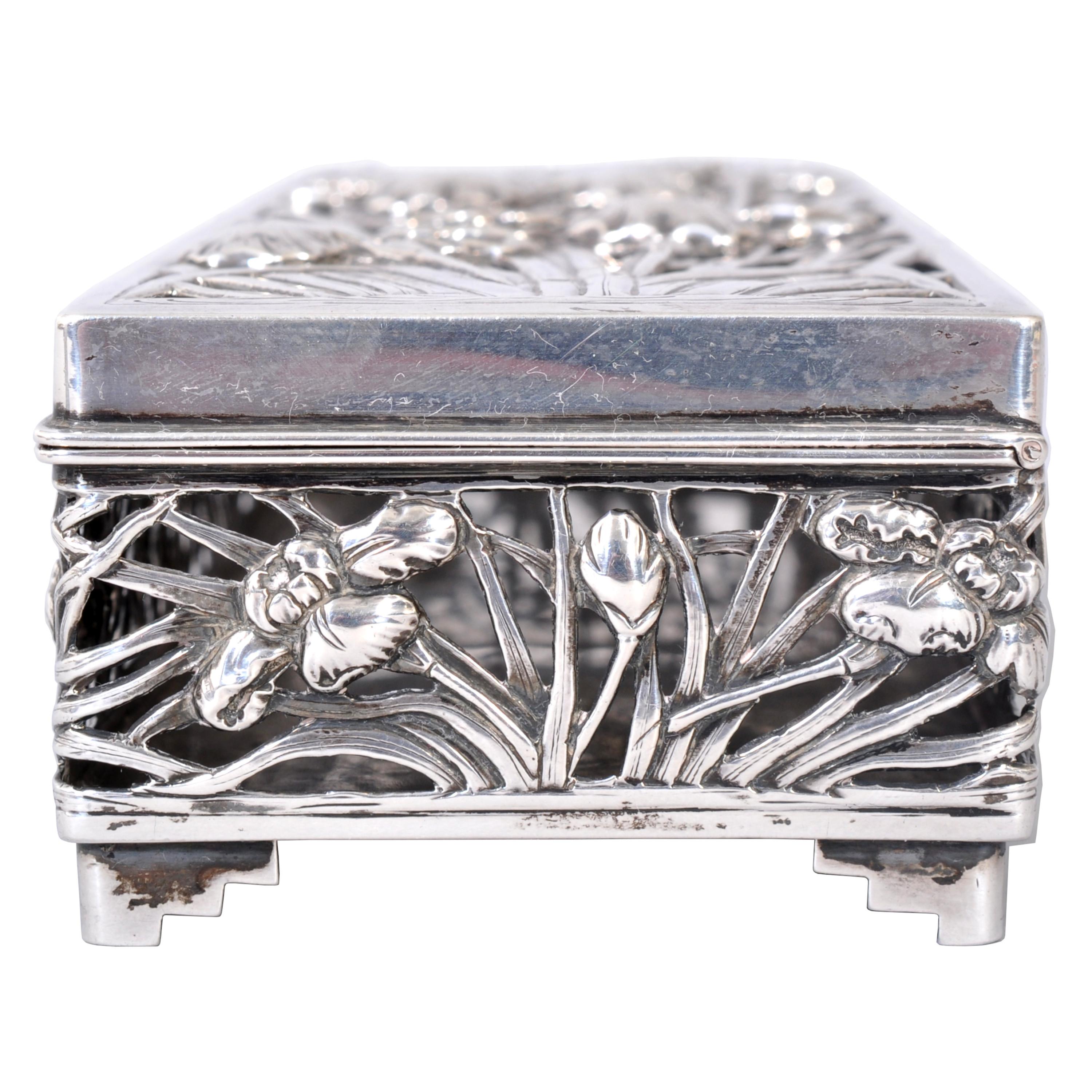 Late 19th Century Antique Chinese 19th Century Export Silver Pot-Pourri Box Wang Hing & Co., 1880