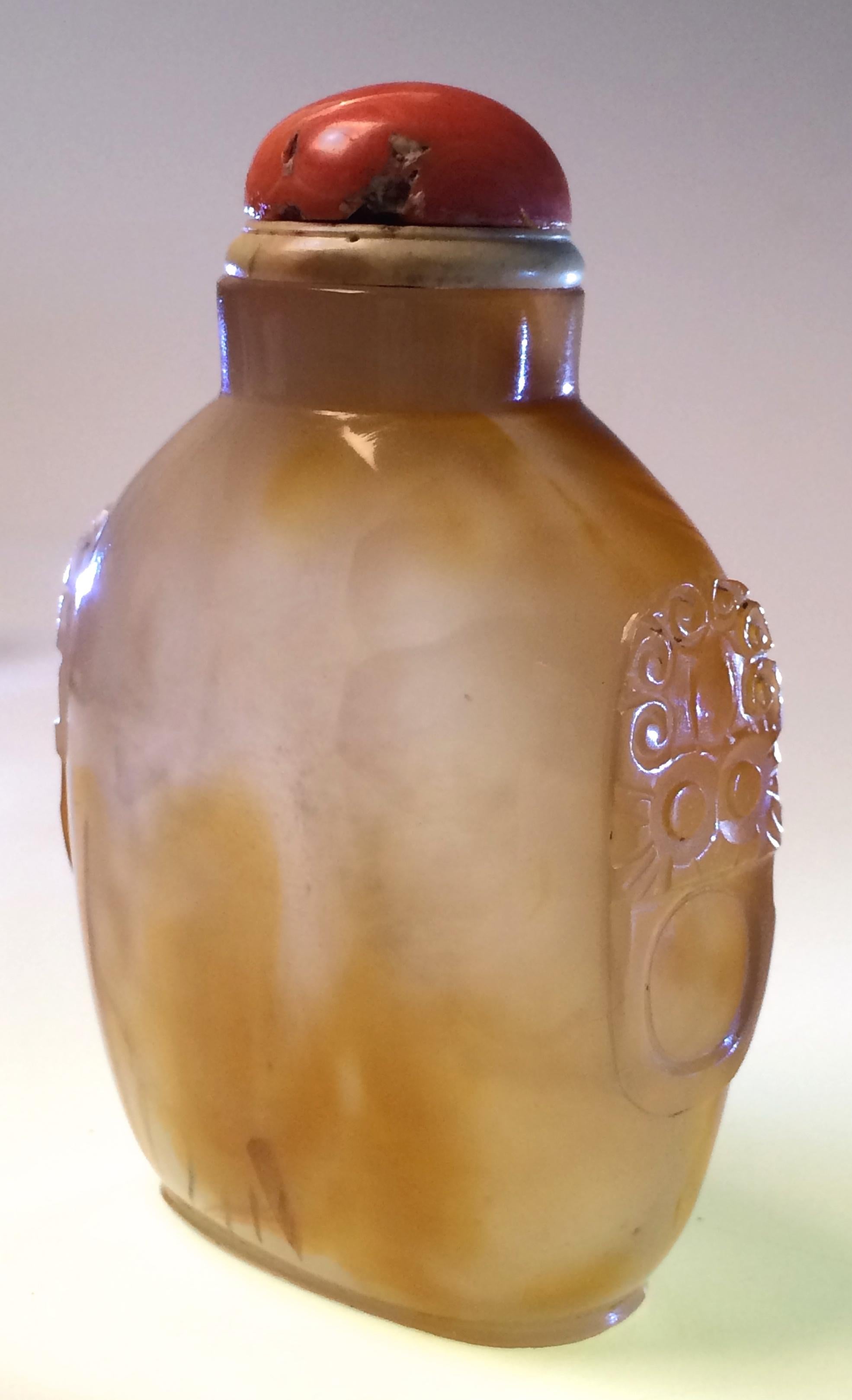 Antique Chinese Agate Master Snuff Bottle For Sale 3