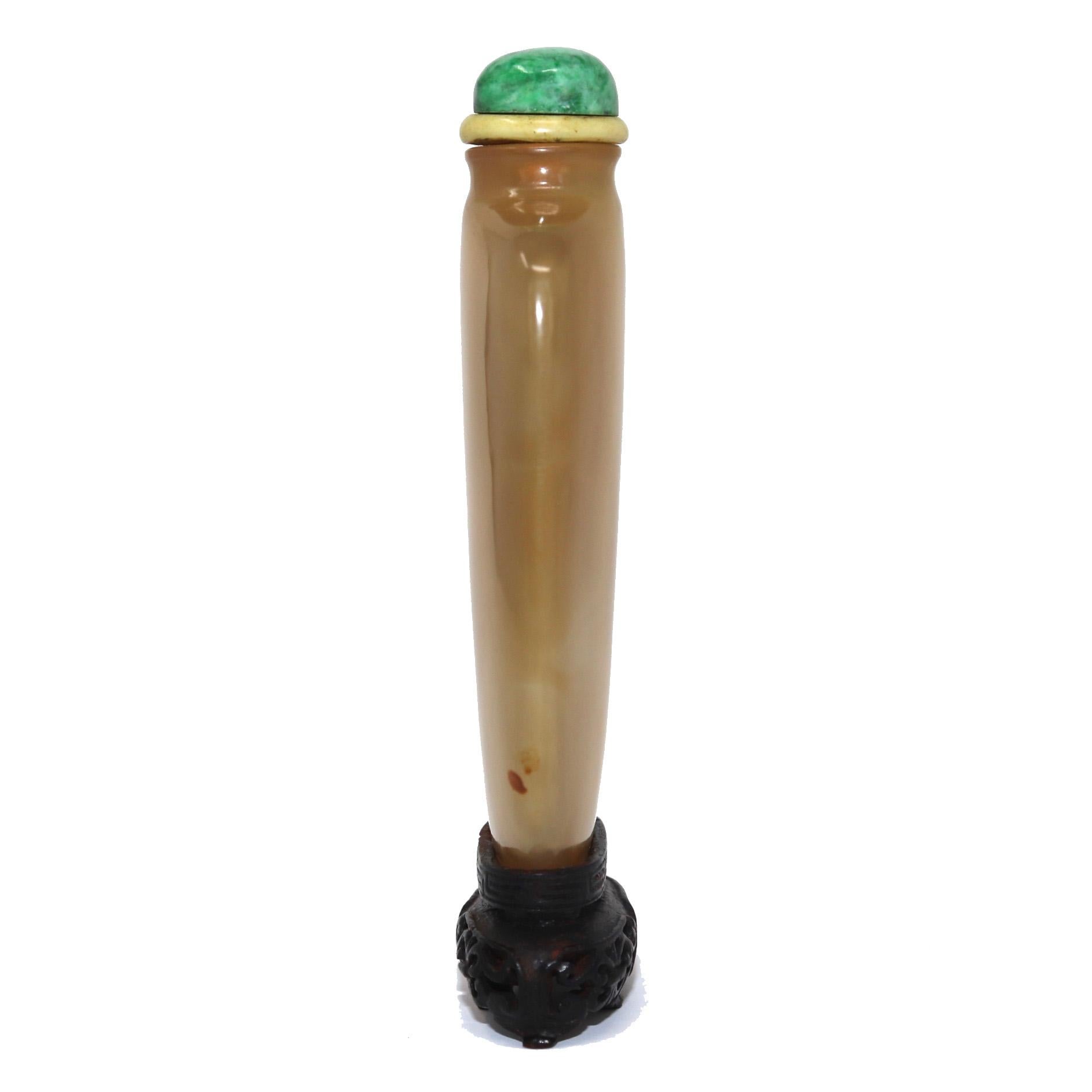 Antique Chinese Agate sleeve snuff bottle, of a tapered and flattened shield form with a slightly flared lip on the short neck, flat mouth rim, narrow aperture, very well hollowed, concave foot, the quartz of a pleasing warm honey tone, green