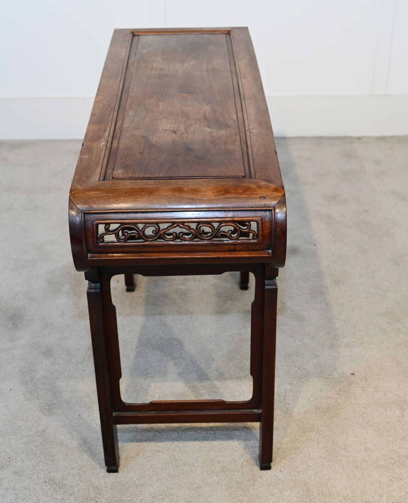 Antique Chinese Altar Table Hardwood Console 1860 In Good Condition For Sale In Potters Bar, GB