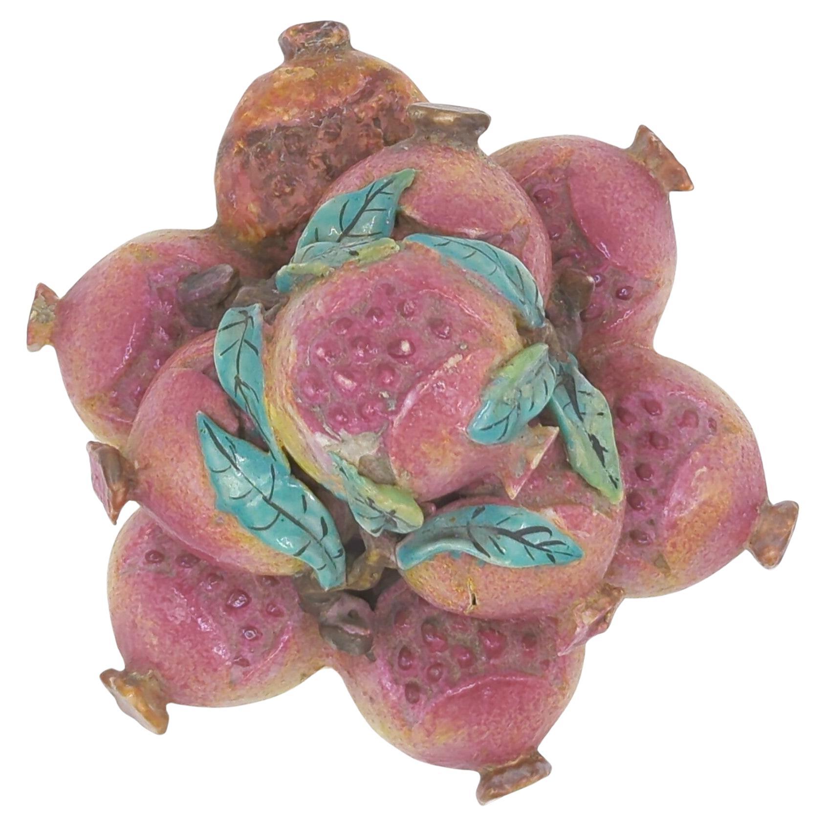 Antike chinesische Alter Obst Granatapfel Pyramide Famille Rose Fencai Ende Qing im Zustand „Gut“ im Angebot in Richmond, CA