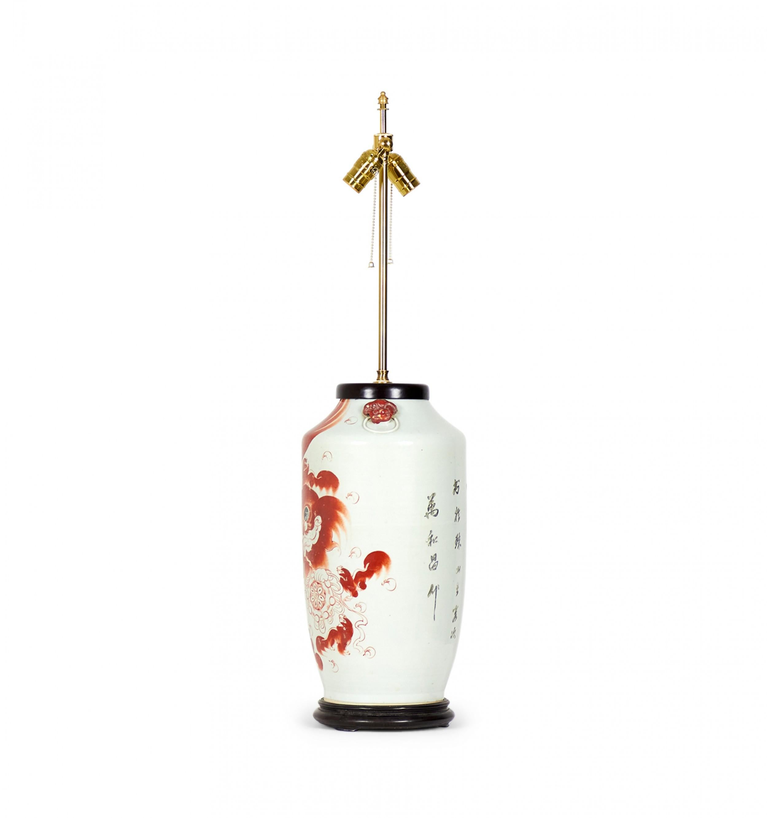 Hand-Crafted Antique Chinese Alum Red Taishi Shaoshi Design Porcelain Vase Table Lamp For Sale