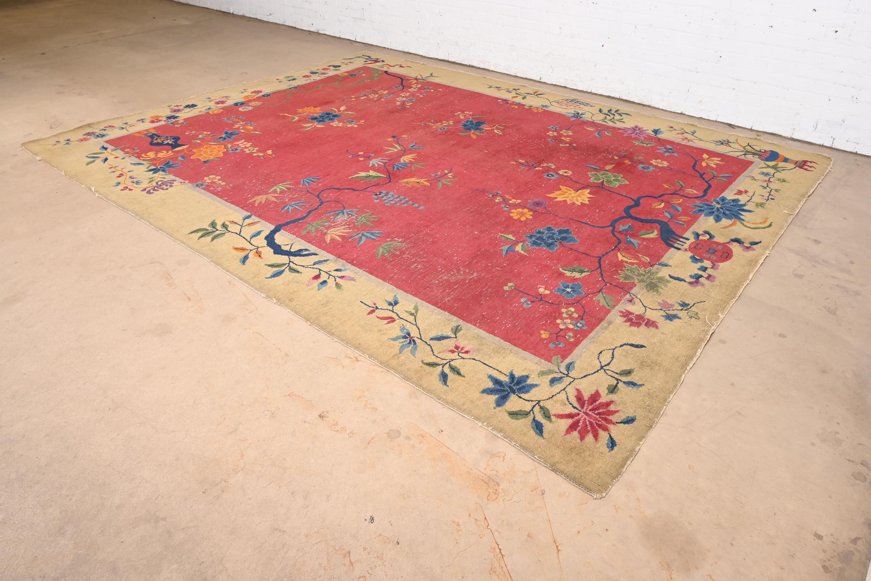 Chinois Antique tapis de laine Nichols Rugs, noué à la main, Circa 1920 en vente