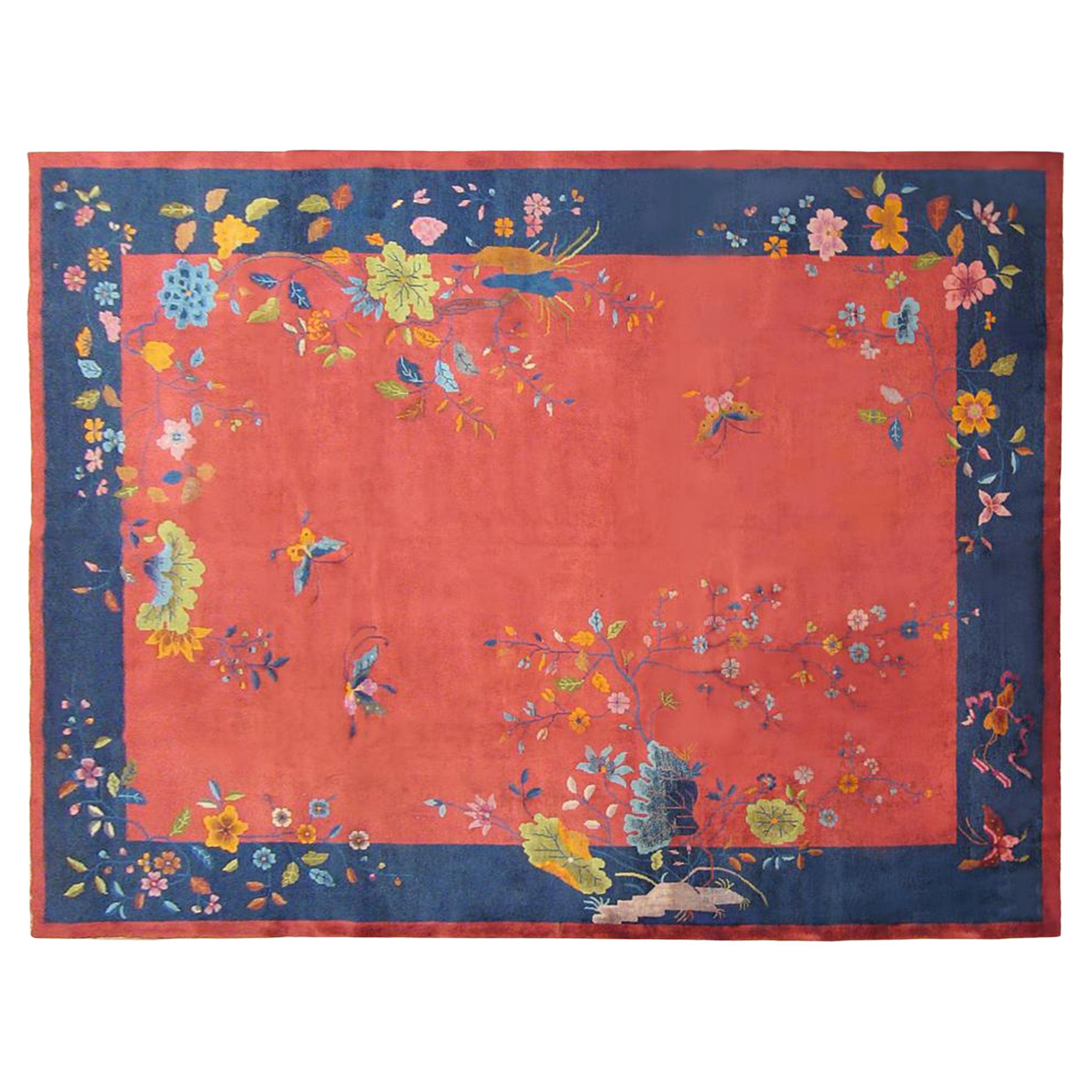 Antique Chinese Art deco Oriental Rug, in Room size W Chinese Motifs and Flowers For Sale