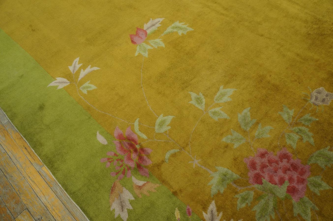 1920s Chinese Art Deco Carpet ( 10' x 17' 6'' - 305 x 535 cm ) For Sale 3