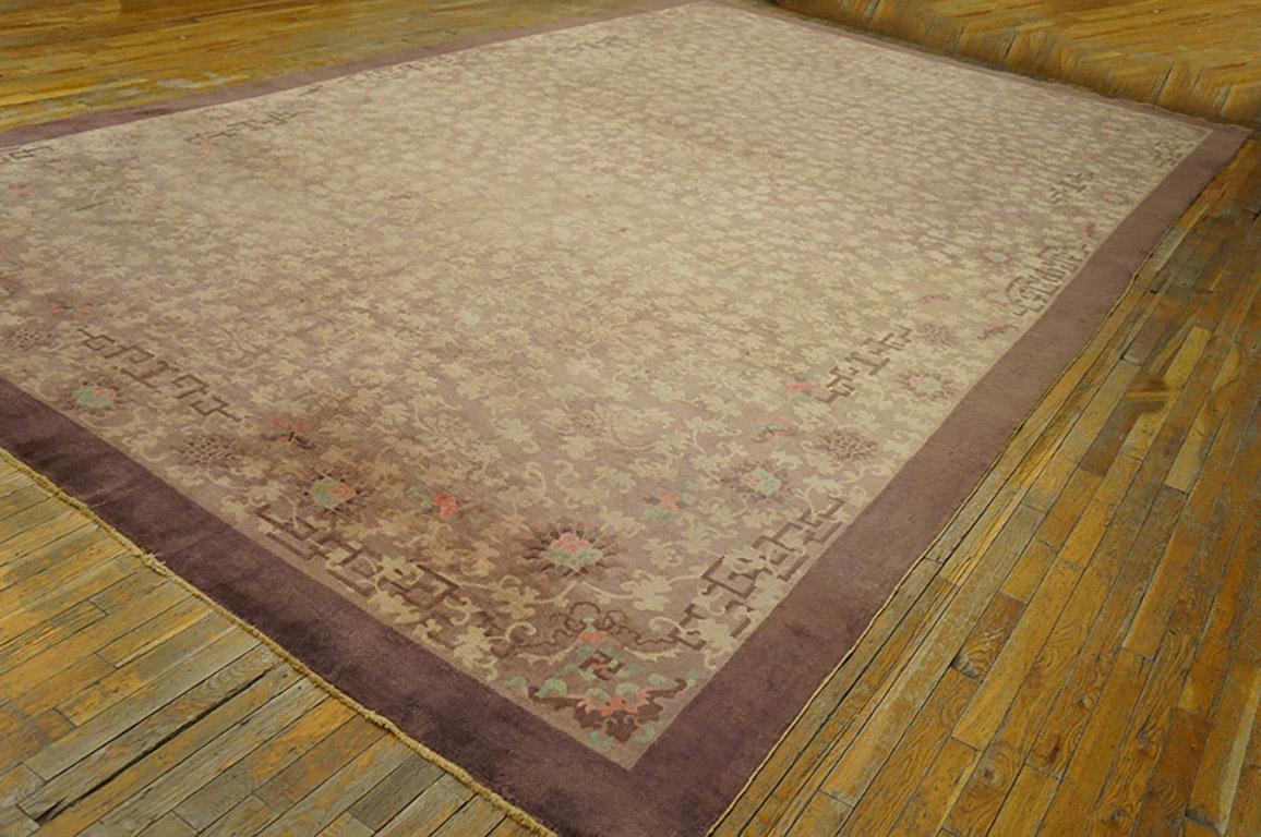 Antique Chinese Art Deco rug. Size: 10'3