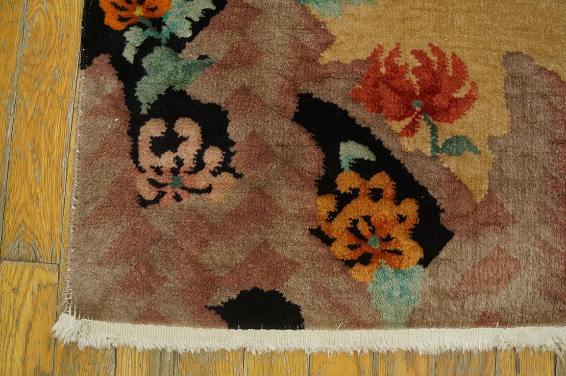 1920s Chinese Art Deco Carpet ( 2' x 4'8'' - 92 x 142 cm ) In Good Condition For Sale In New York, NY