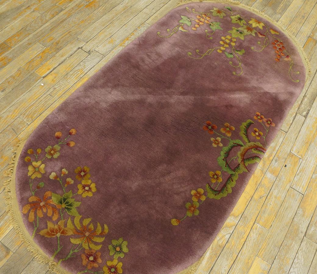 Hand-Knotted 1920s Chinese Oval Art Deco Carpet ( 2' 6'' x 4' 8'' - 76 x 142 cm ) For Sale