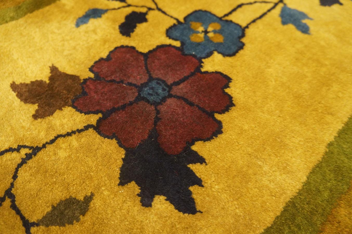 1920s Chinese Art Deco Carpet ( 2' 6'' x 19' 3'' - 76 x 586 cm ) For Sale 6