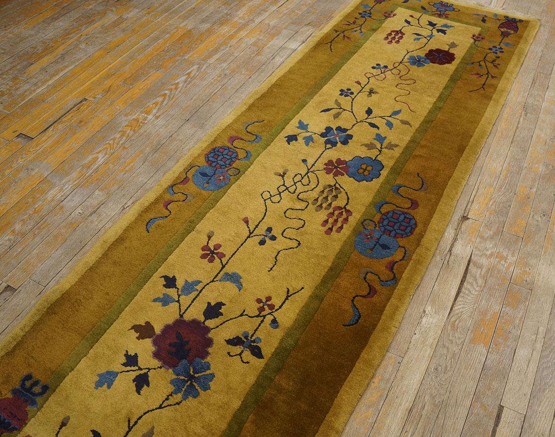 1920s Chinese Art Deco Carpet ( 2' 6'' x 19' 3'' - 76 x 586 cm ) For Sale 4