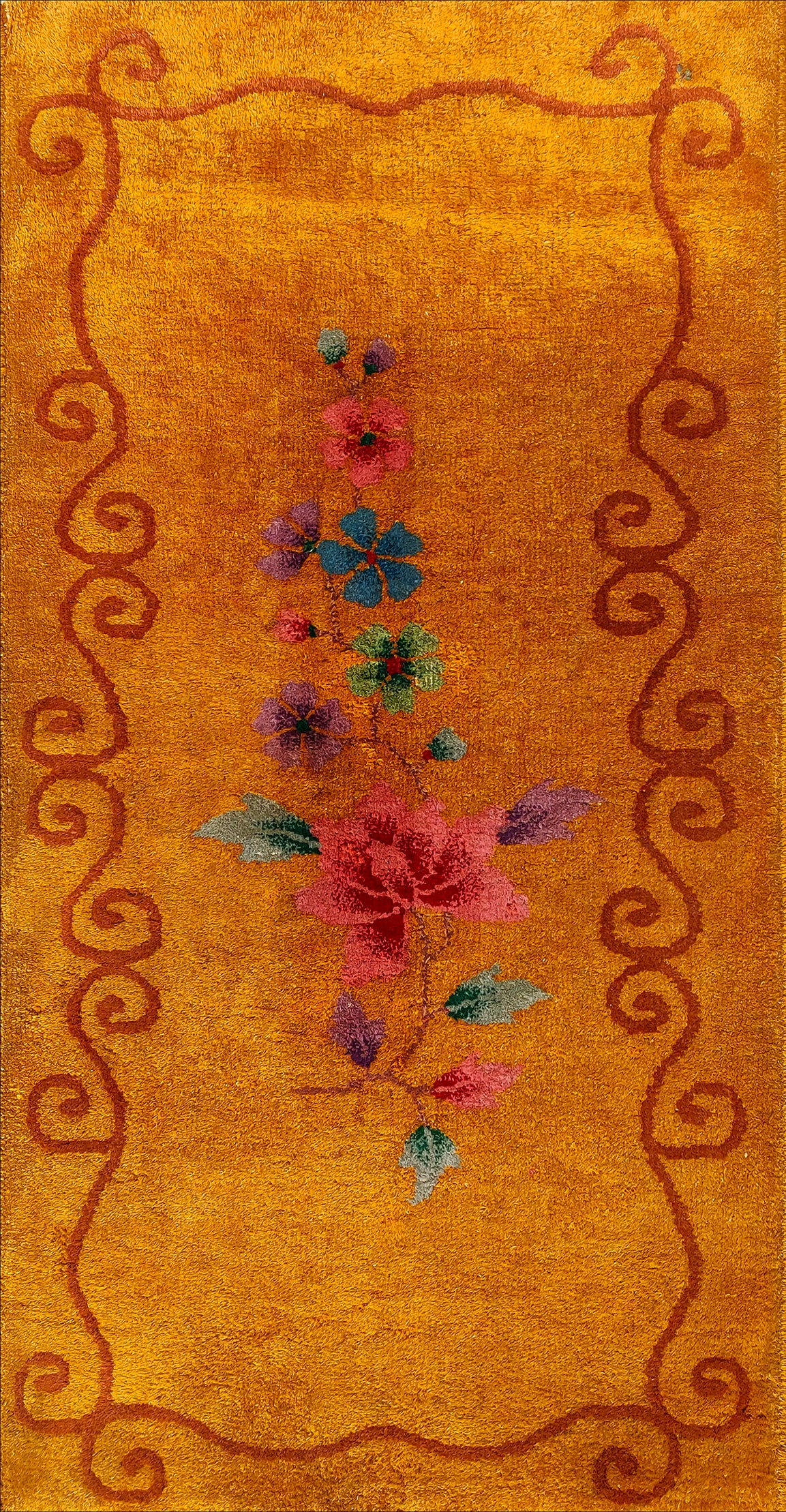 1920s Chinese Art Deco Carpet (2' x 3' 9" - 60 x 115 cm)