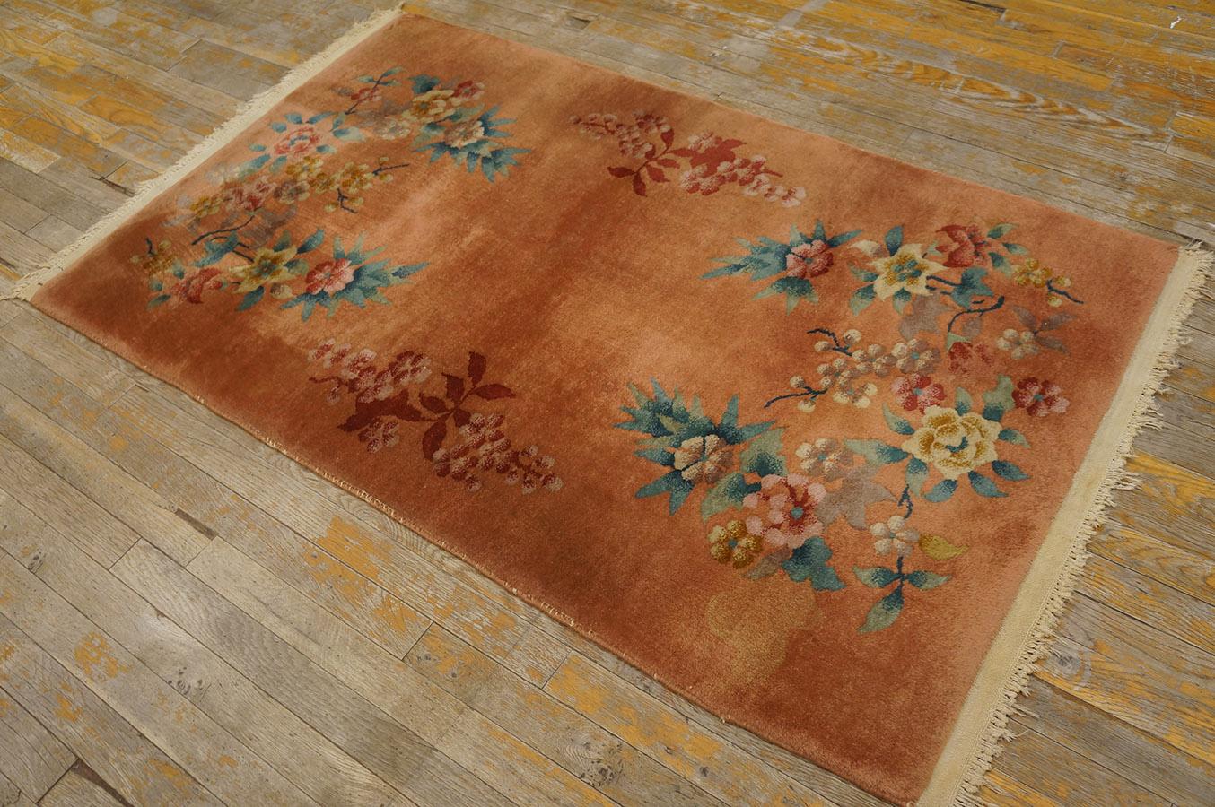1920s Chinese Art Deco Rug ( 3'2'' X 4' - 96 X 146 ) In Good Condition For Sale In New York, NY