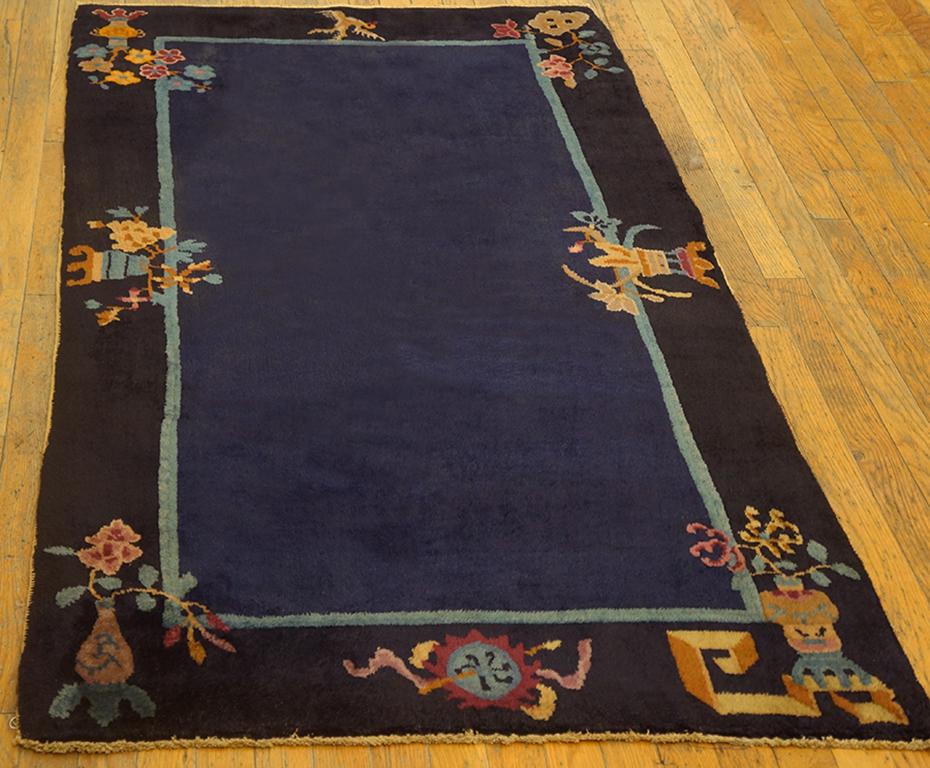 Antique Chinese Art Deco rug. Size: 3'0