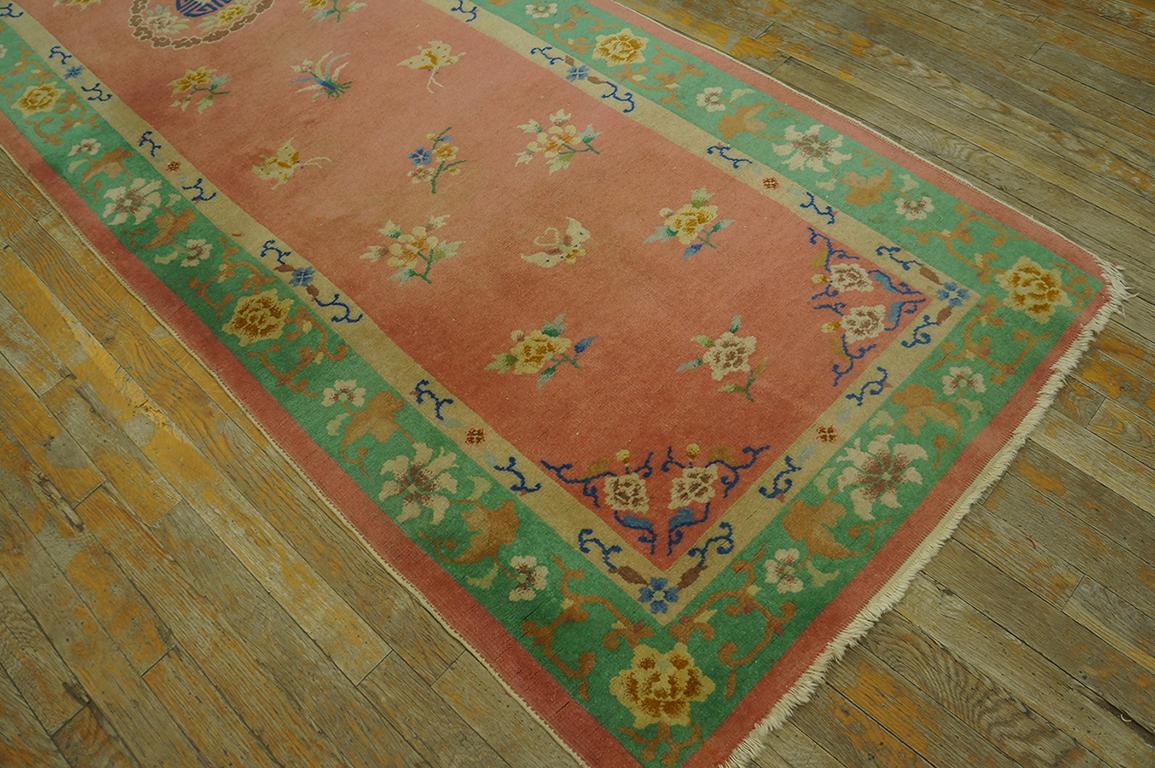1930s Chinese Art Deco Runner Carpet ( 3' x 11' - 90 x 335 ) For Sale 4