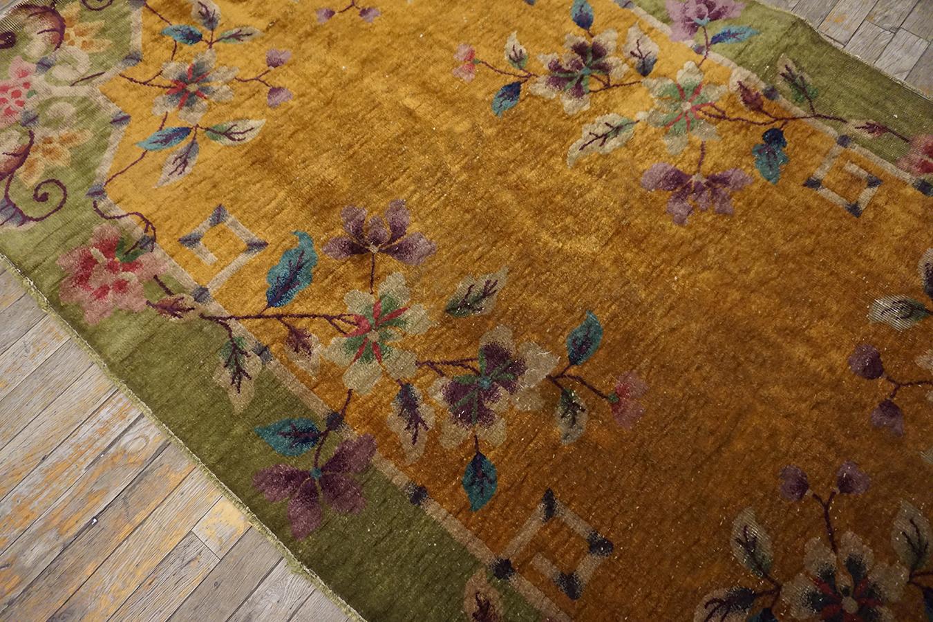 Wool 1920s Chinese Art Deco Carpet ( 4' x 6'6'' - 122 x 198 ) For Sale