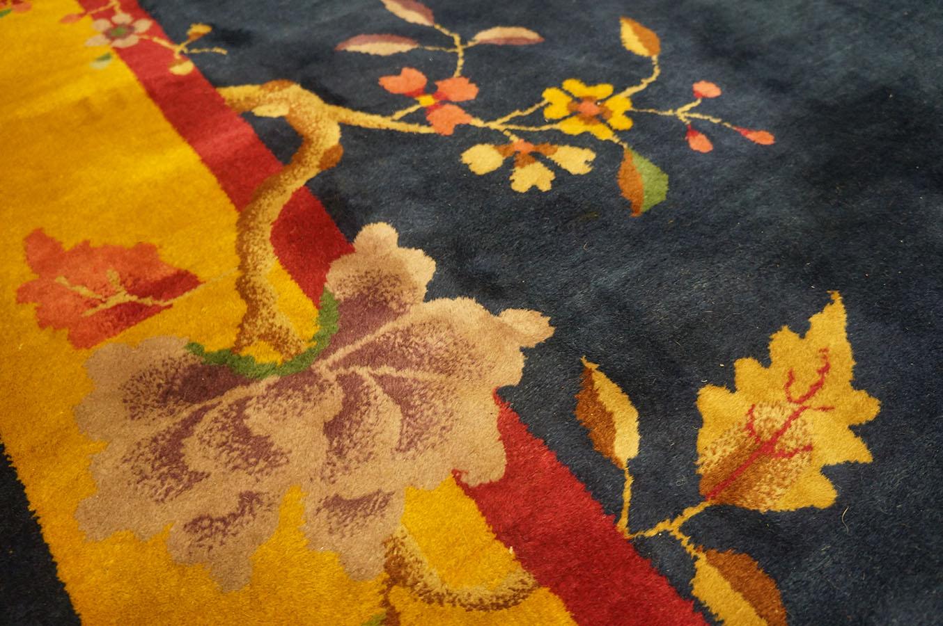 1920s Chinese Art Deco Rug ( 4' x 6'6'' - 122 x 198 ) For Sale 8
