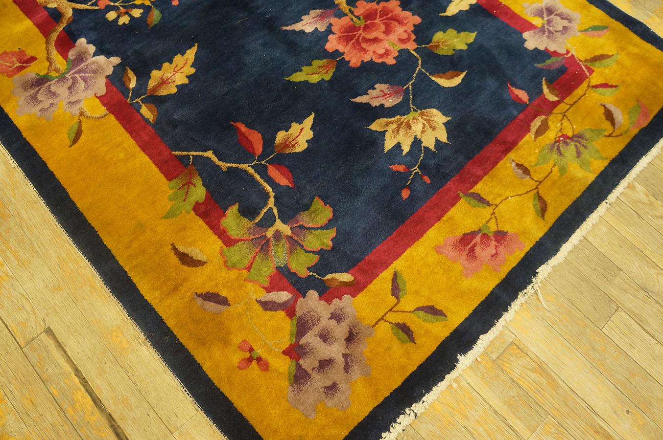 Early 20th Century 1920s Chinese Art Deco Rug ( 4' x 6'6'' - 122 x 198 ) For Sale