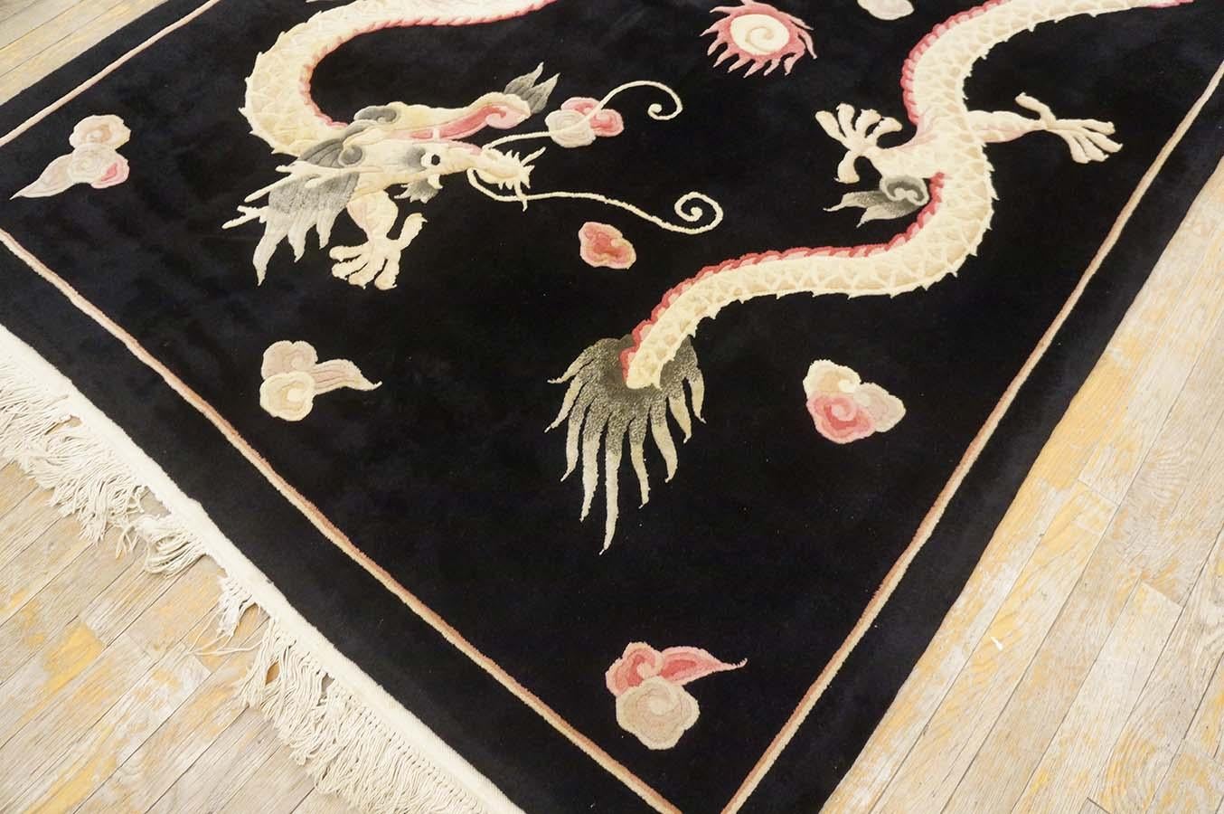 Vintage 1980s Chinese Dragon Carpet ( 5' x 8' - 152 x 243 cm) In Good Condition For Sale In New York, NY