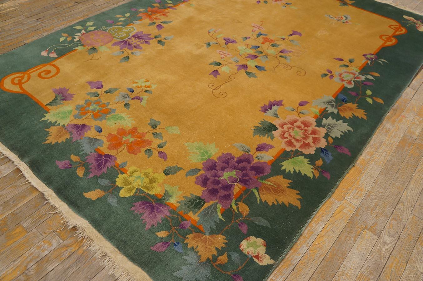 Wool Early 20th Century Chinese Art Deco Carpet ( 5' 10