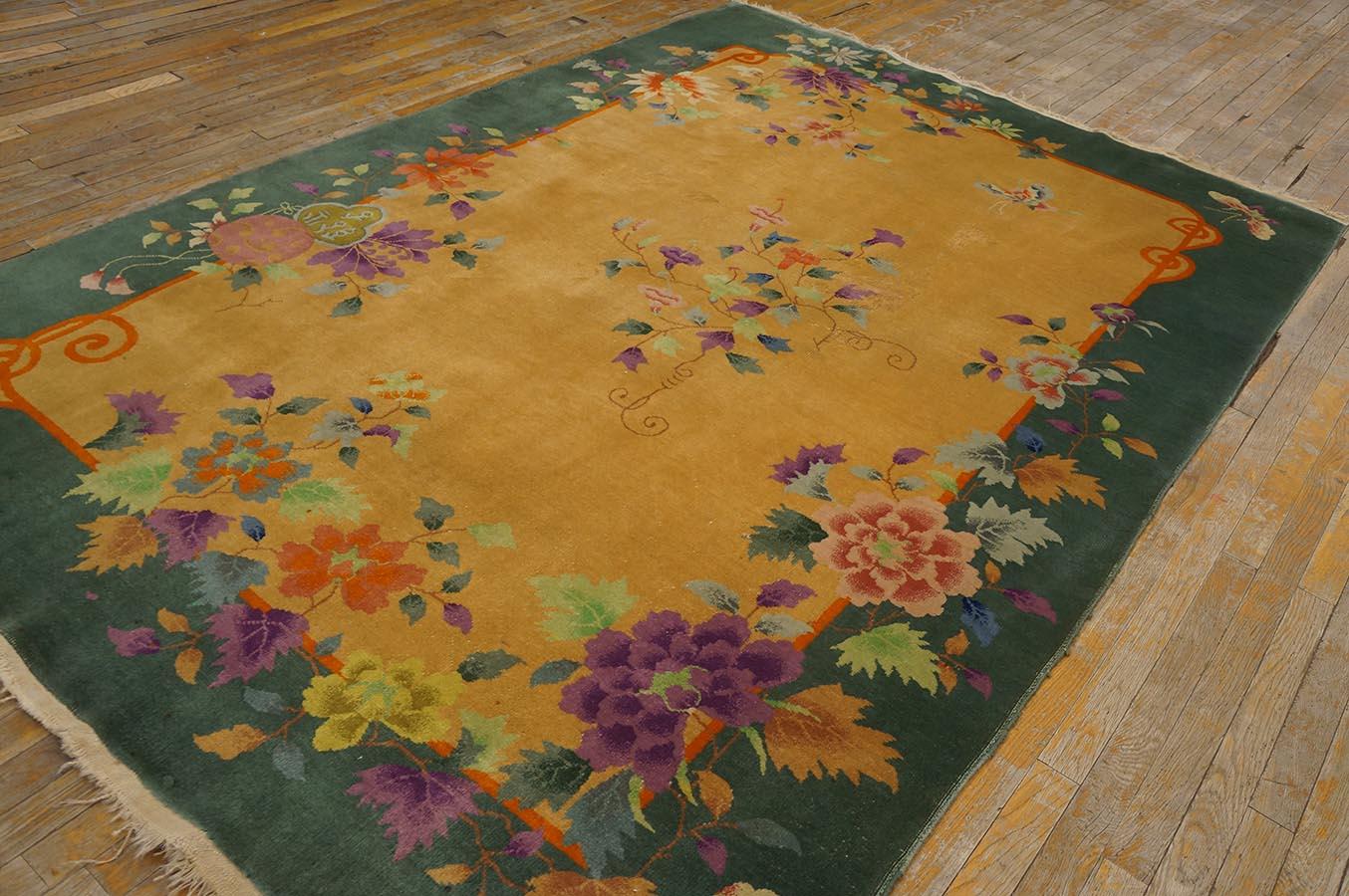 Early 20th Century Chinese Art Deco Carpet ( 5' 10