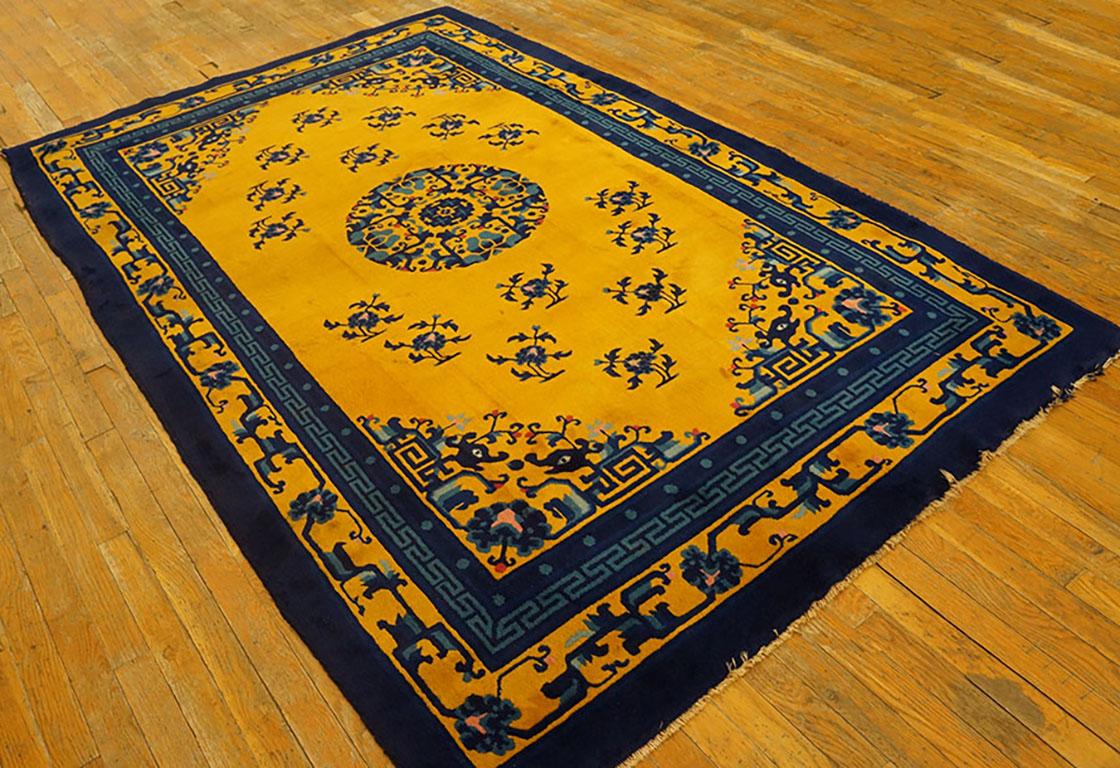 Hand-Knotted Early 20th Century Chinese Peking Carpet ( 5' x 8' - 152 x 244 ) For Sale