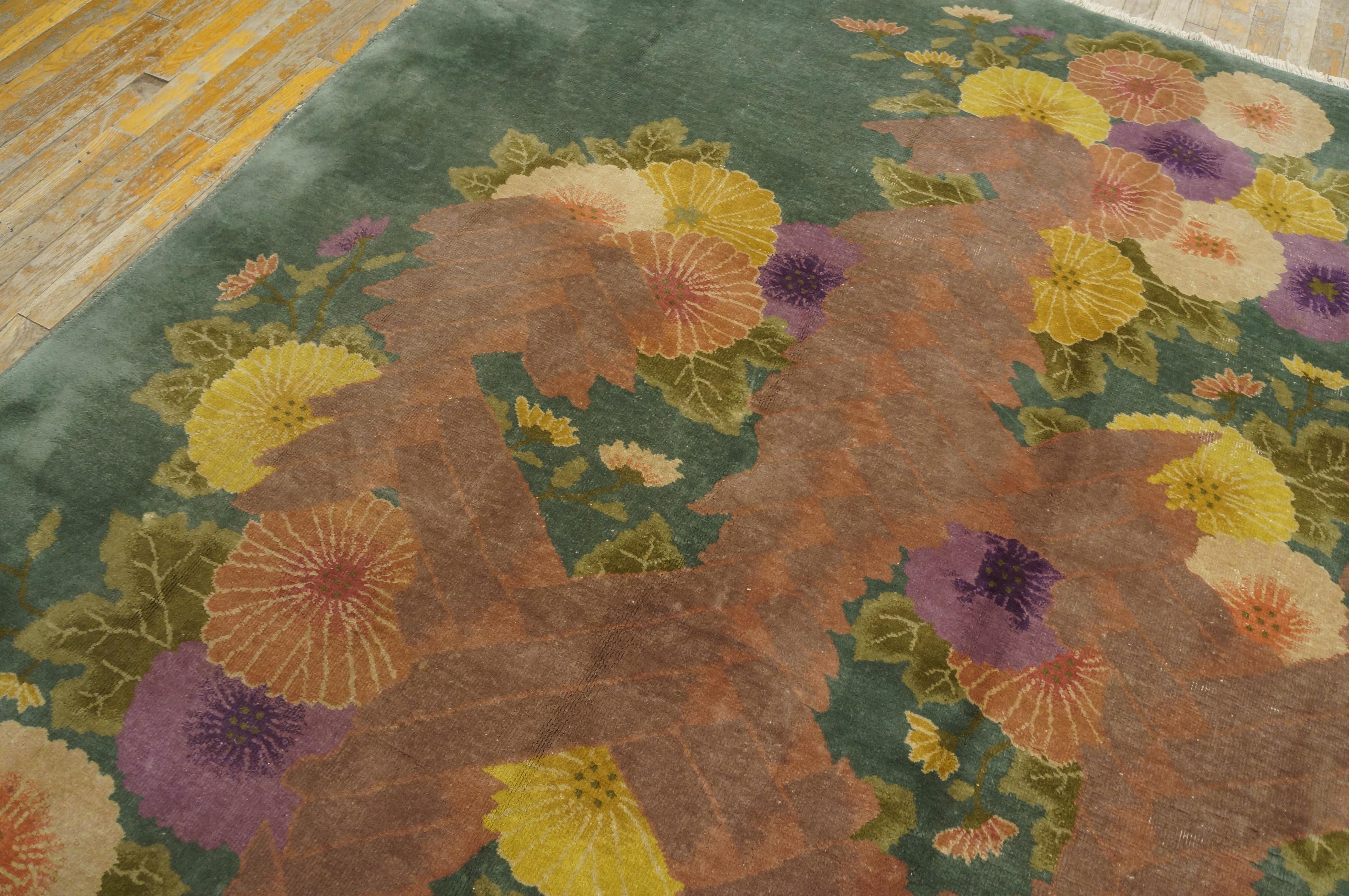 1920s Chinese Art Deco Carpet by Nichols ( 7' 10'' x 9' 2'' - 238 x 279 cm ) For Sale 1