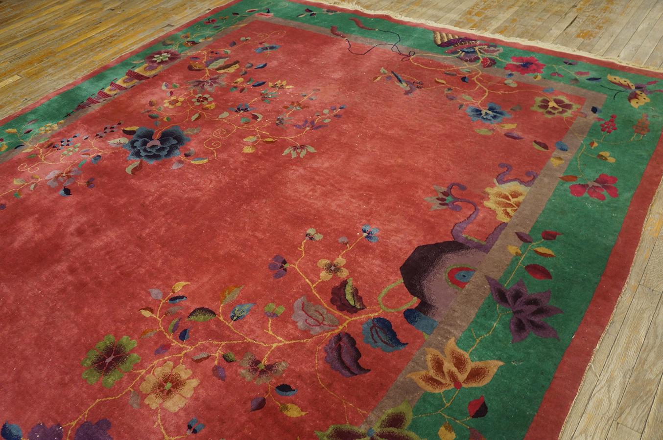 1920er Jahre Chinesischer Art Deco Teppich ( 8' x 9'6'' - 245 x 290 ) im Zustand „Gut“ im Angebot in New York, NY