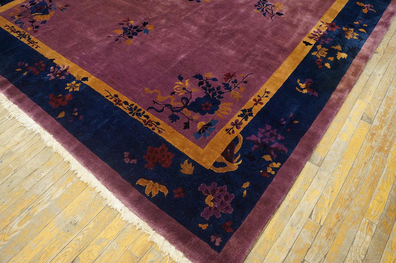 Early 20th Century 1920s Chinese Art Deco Carpet ( 8' x 9' 8'' - 245 x 295 cm ) For Sale