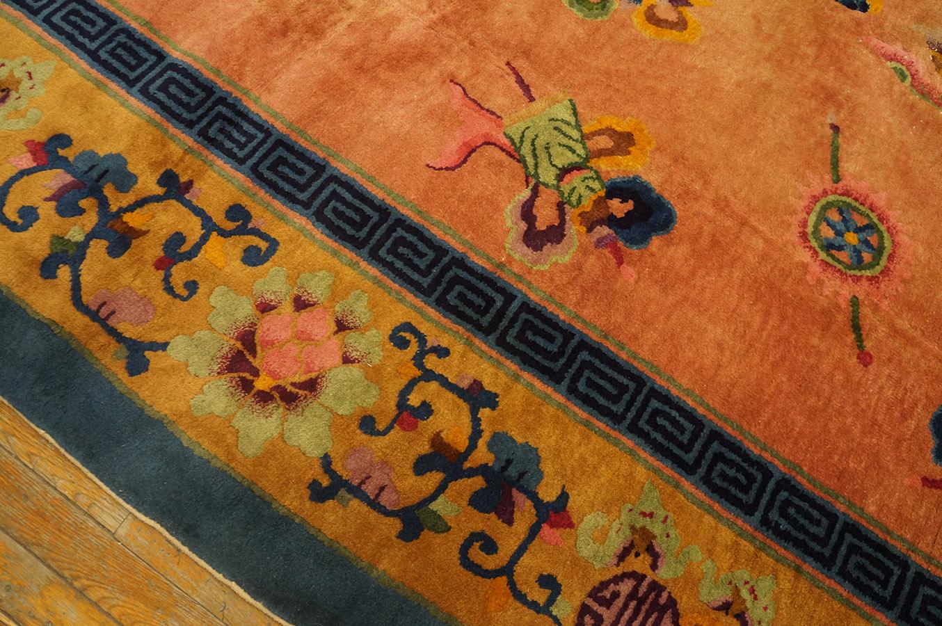 Chinesischer Art-déco-Teppich aus den 1920er Jahren ( 8''10'''' x 11''5''''- 270 x 348 ) im Angebot 1
