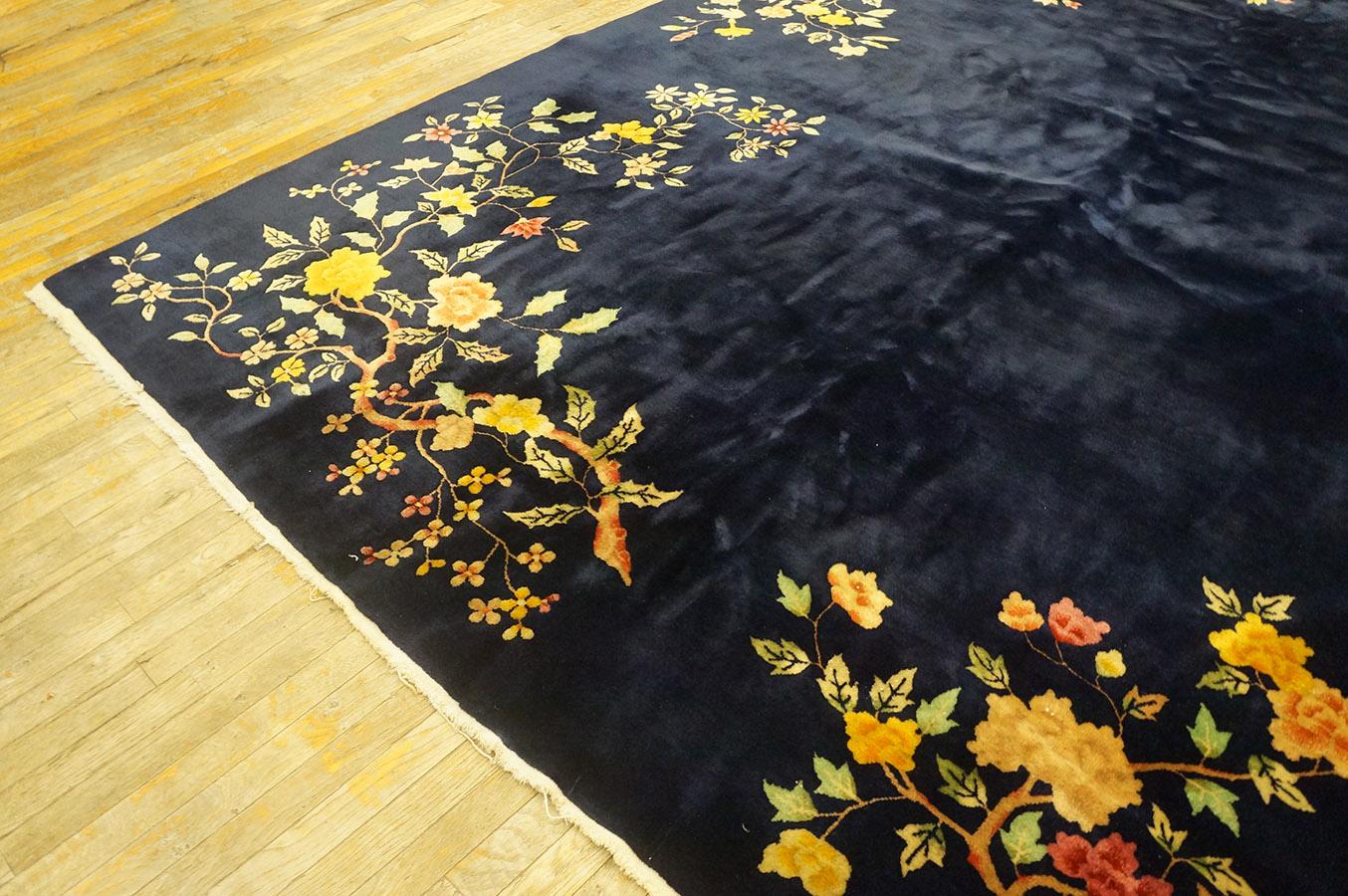 1920s Chinese Art Deco Carpet ( 8' 10'' x 11' 7'' - 270 x 353 cm ) For Sale 6