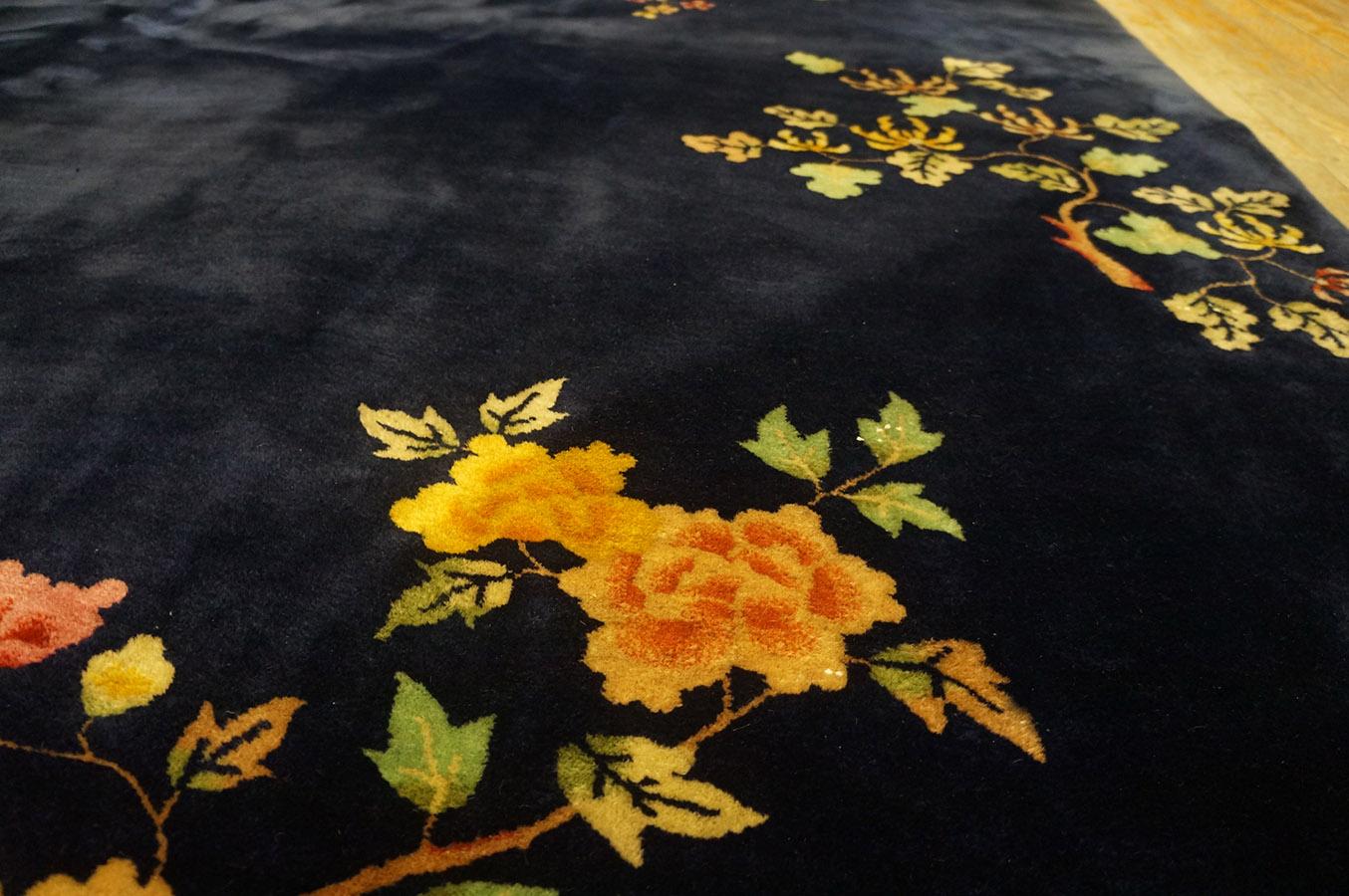 1920s Chinese Art Deco Carpet ( 8' 10'' x 11' 7'' - 270 x 353 cm ) For Sale 7