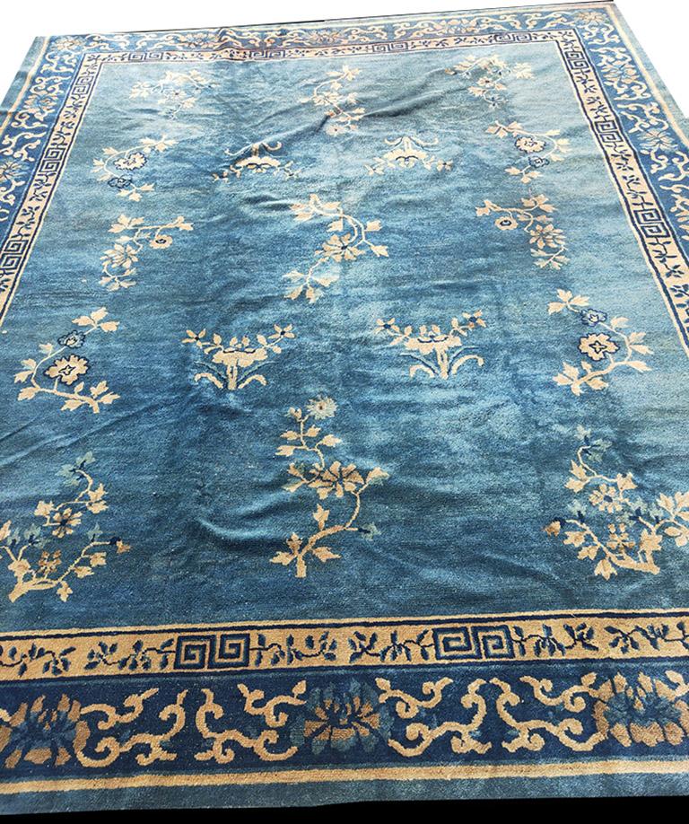Late 19th Century Peking Carpet ( 8' 2'' x 9' 8'' - 248 x 294 cm ) In Good Condition For Sale In New York, NY