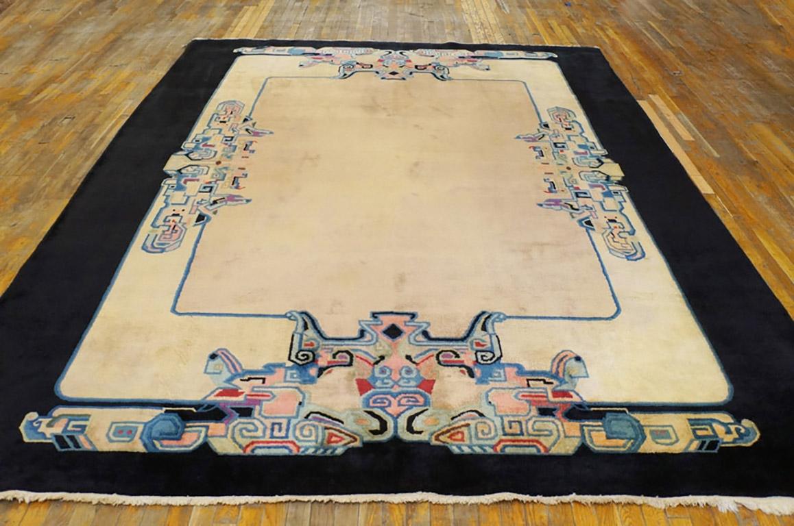 Antique Chinese Art Deco rug. Measures: 8'10