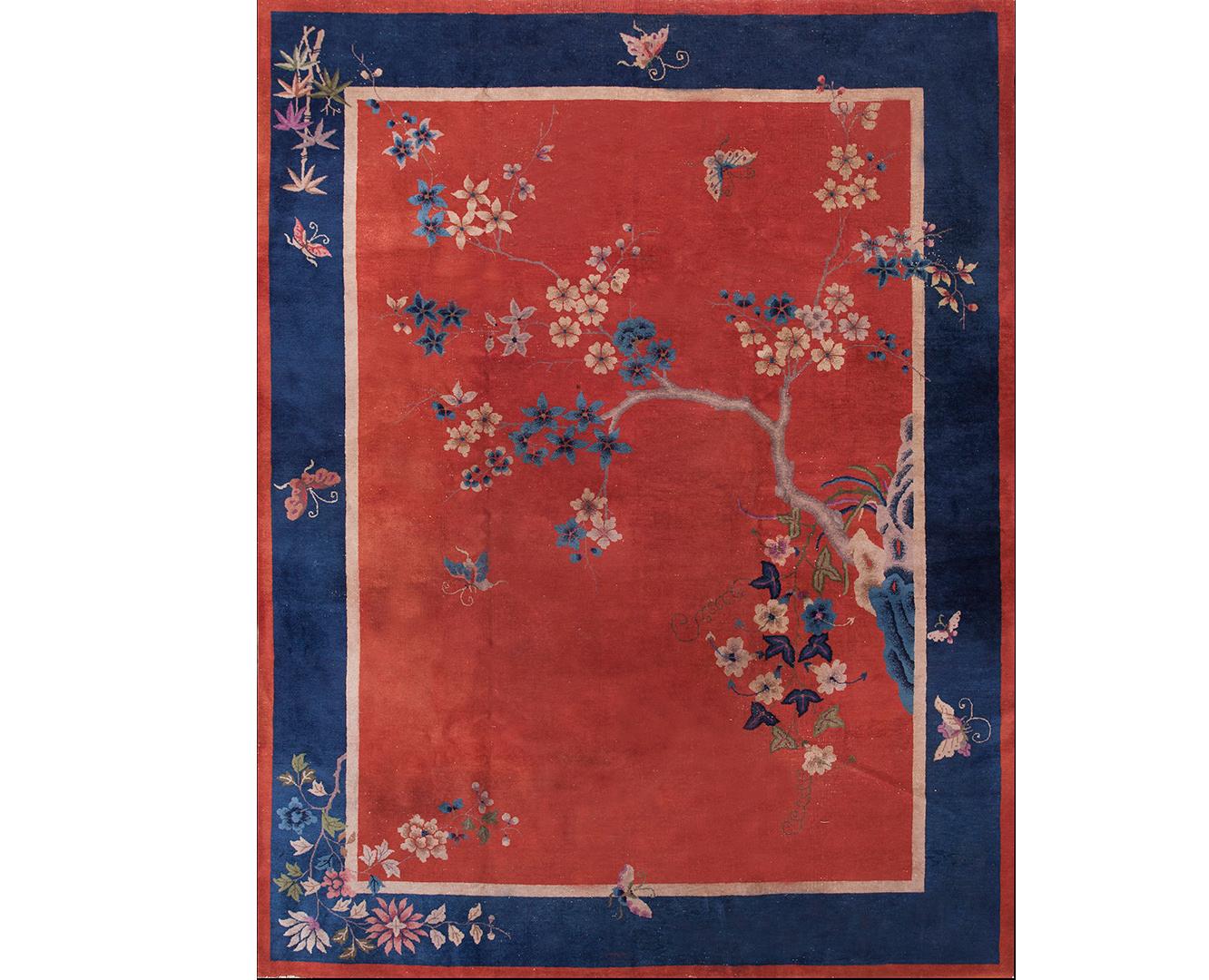 Antique Chinese, Art Deco Rug In Good Condition For Sale In New York, NY