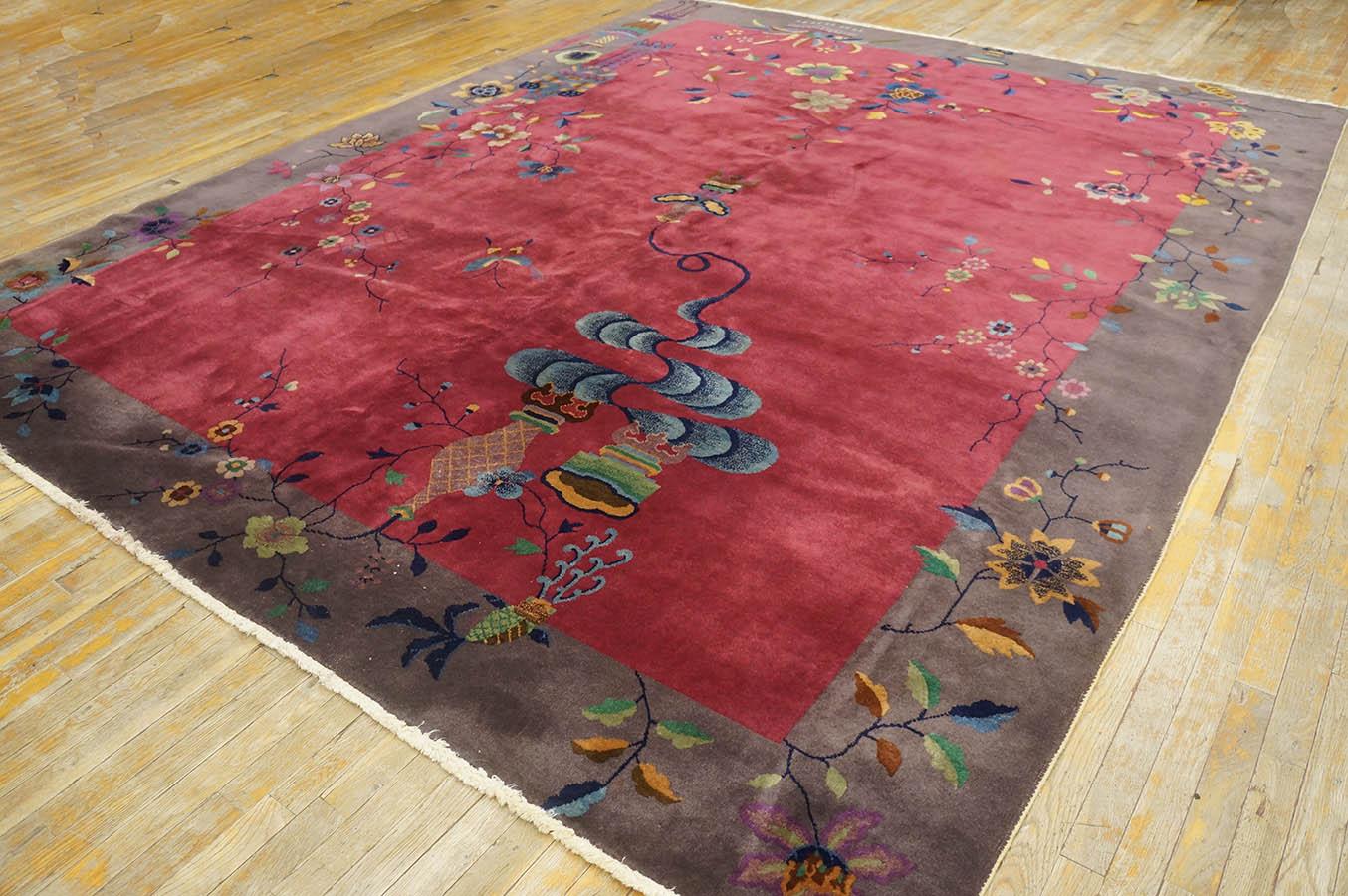 1920s Chinese Art Deco Carpet ( 9' x 11'3'' - 275 x 343 ) In Good Condition For Sale In New York, NY