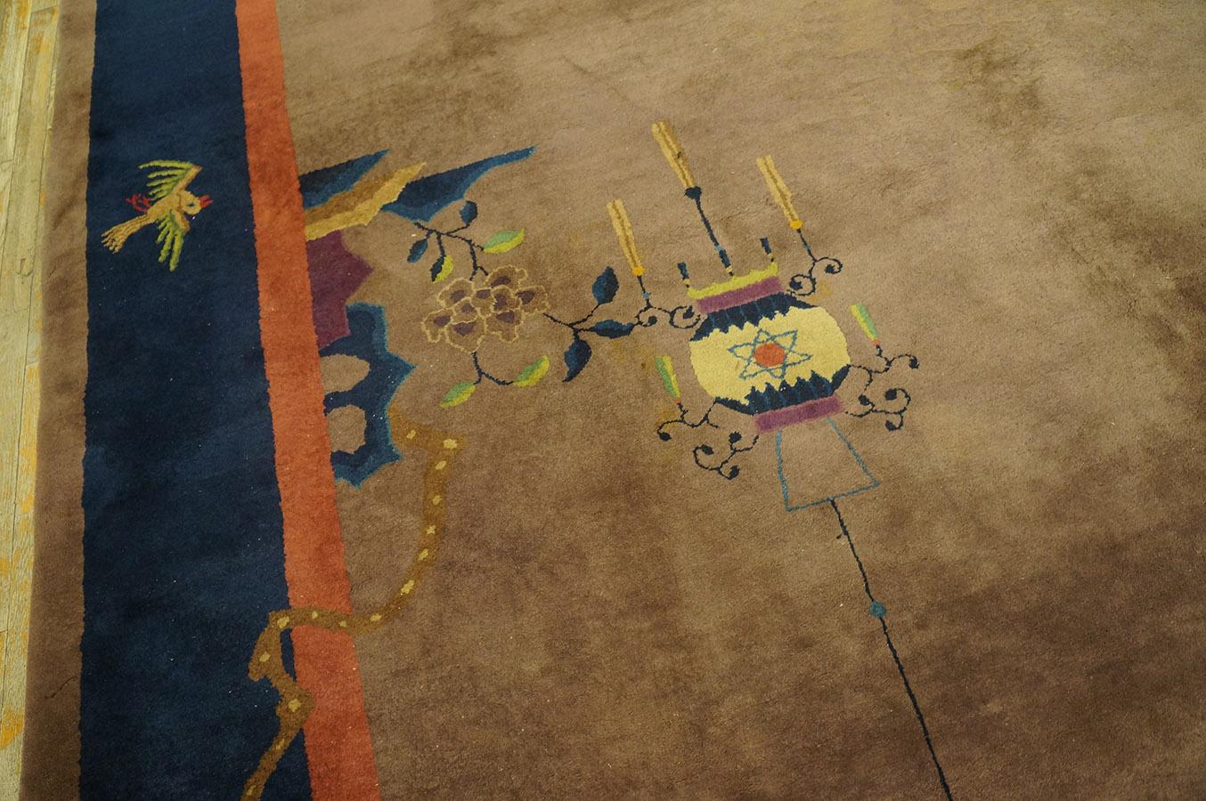 1920s Chinese Art Deco Carpet ( 9' x 12' - 275 x 365 cm ) For Sale 4