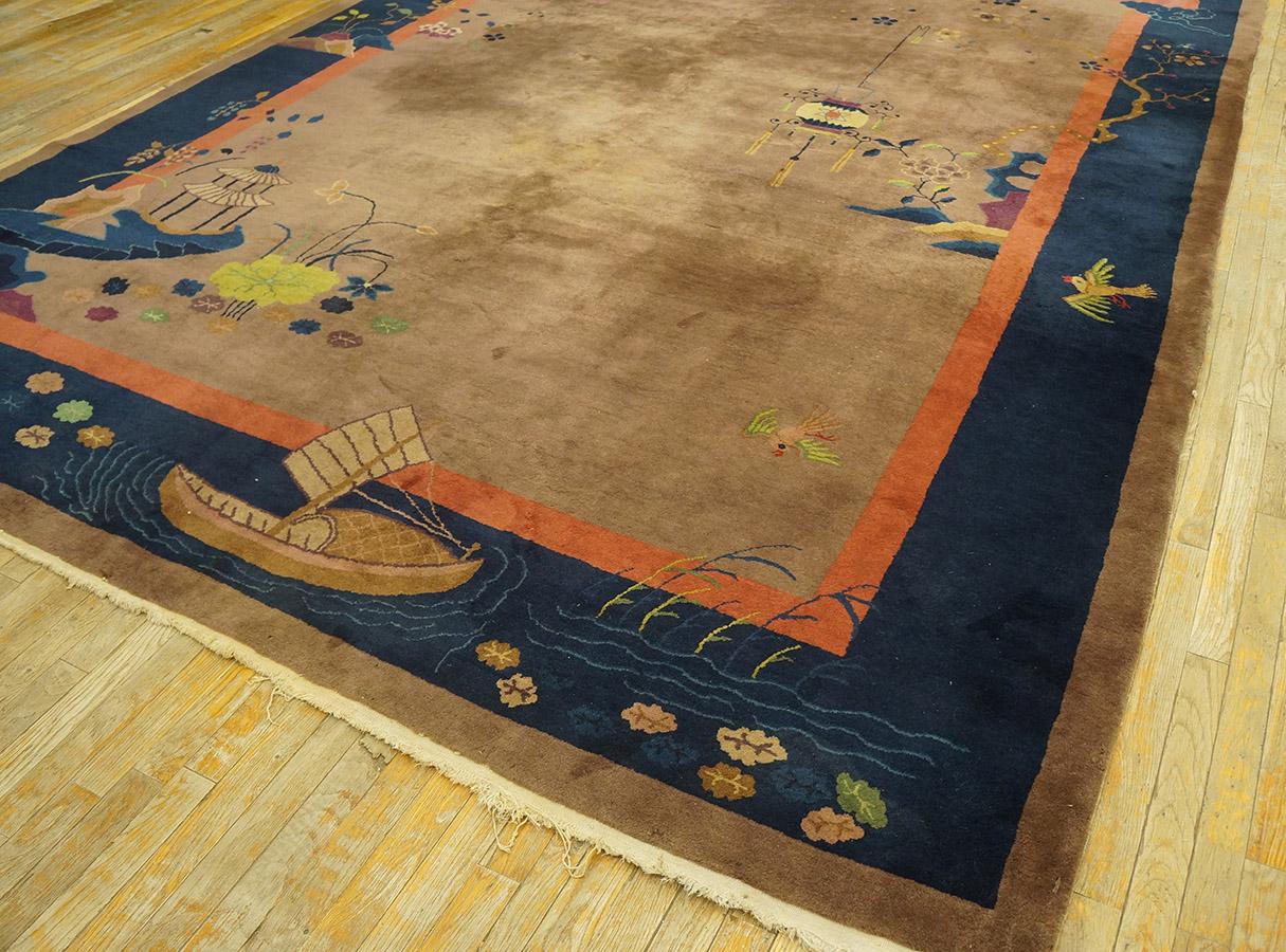 Early 20th Century 1920s Chinese Art Deco Carpet ( 9' x 12' - 275 x 365 cm ) For Sale