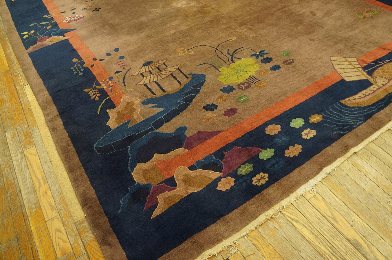 Wool 1920s Chinese Art Deco Carpet ( 9' x 12' - 275 x 365 cm ) For Sale