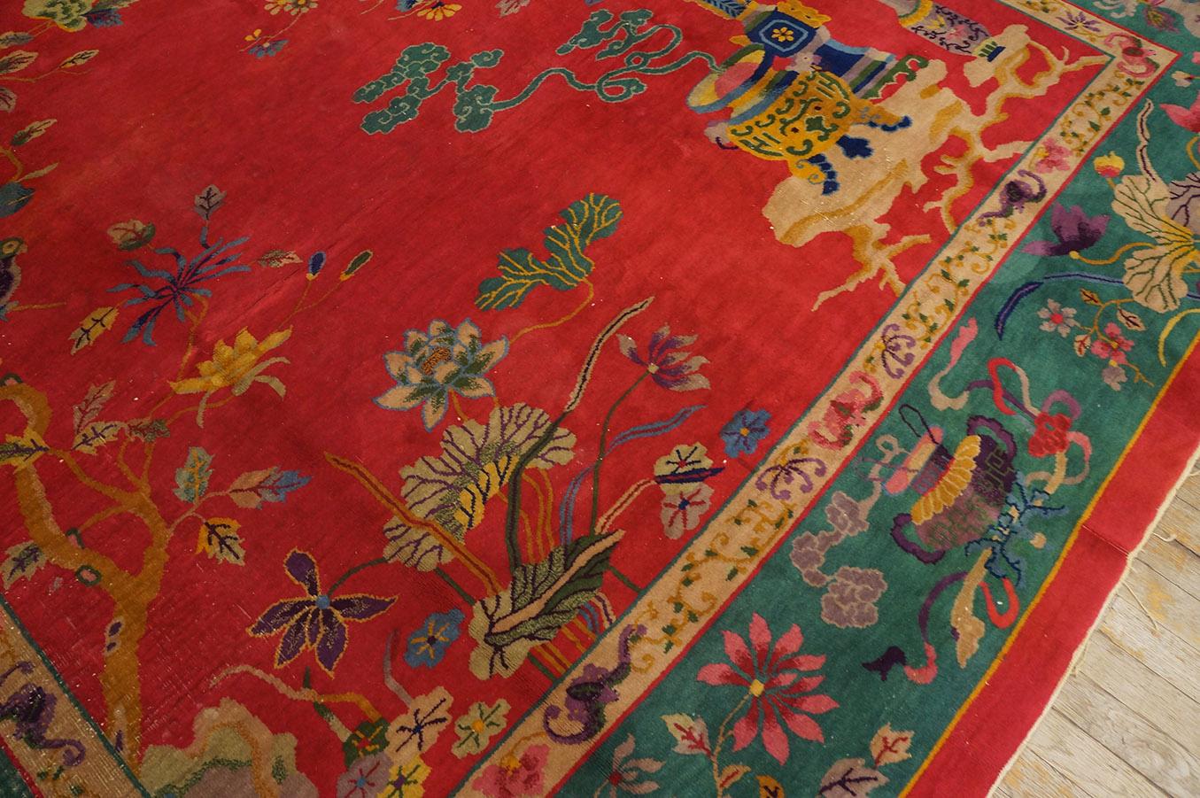 1920s Chinese Art Deco Carpet ( 9' x 11' 8'' - 275 x 355 cm ) In Good Condition For Sale In New York, NY