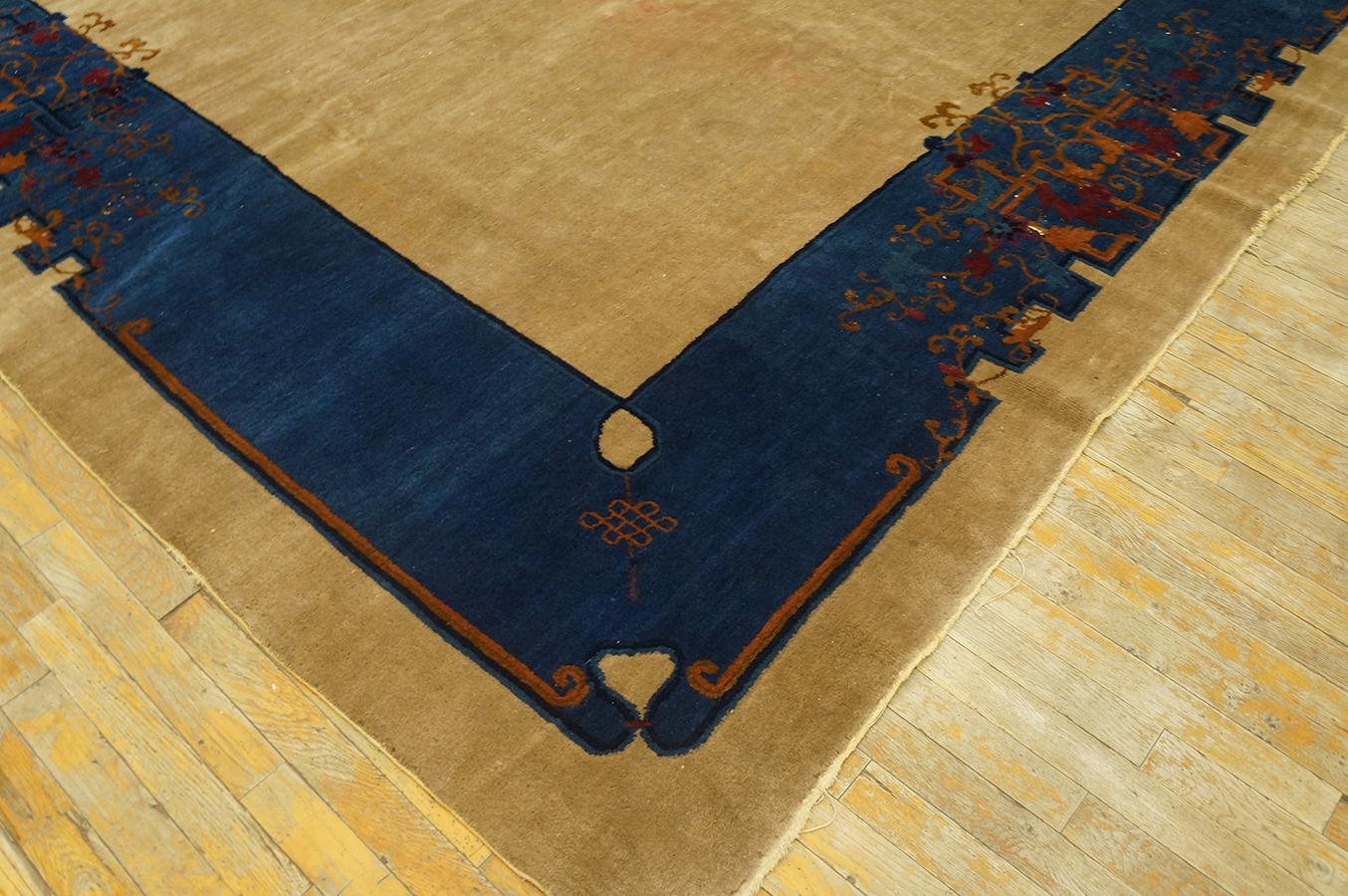 Chinesische Kunst der 1920er Jahre  Art-déco-Teppich ( 9' x 11' 8