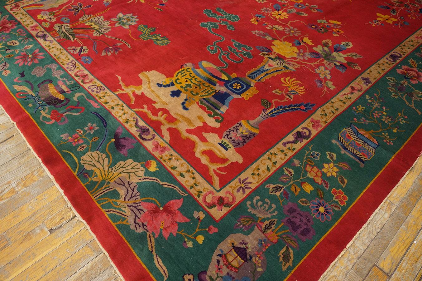 Early 20th Century 1920s Chinese Art Deco Carpet ( 9' x 11' 8'' - 275 x 355 cm ) For Sale