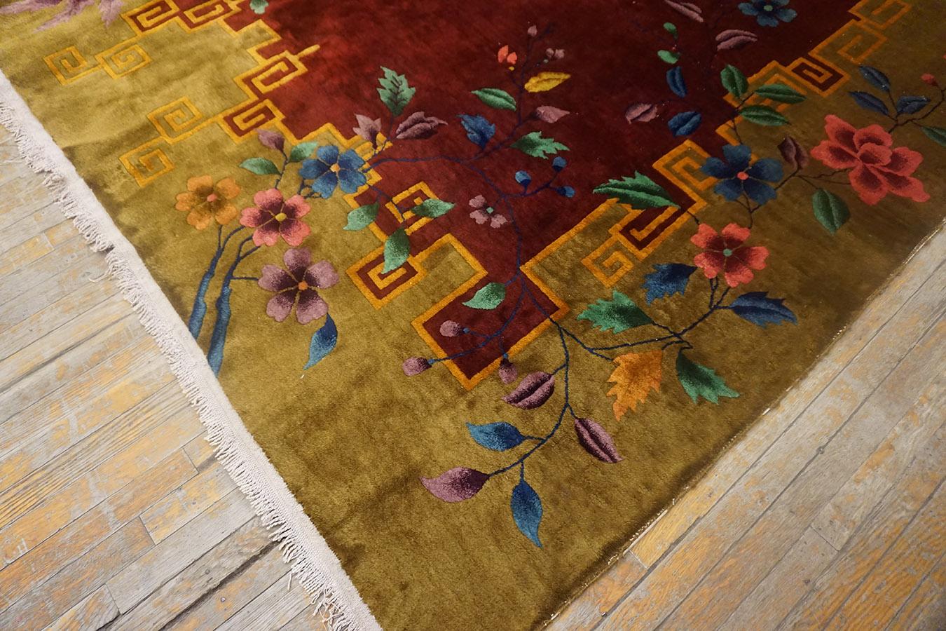 Wool 1920s Chinese Art Deco Carpet ( 9' X 17' - 275 x 518 ) For Sale