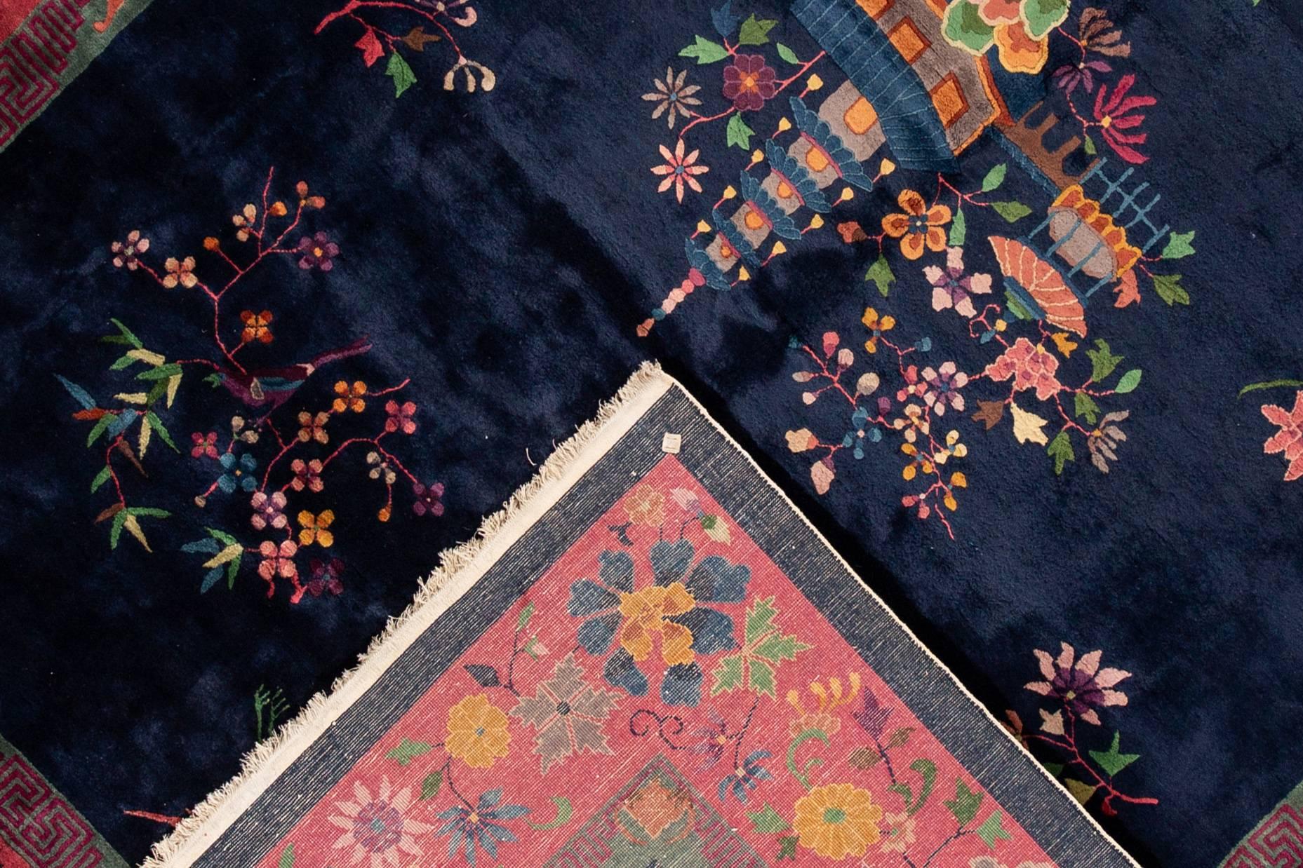 Antiker chinesischer Art-Déco-Teppich (Asiatisch) im Angebot